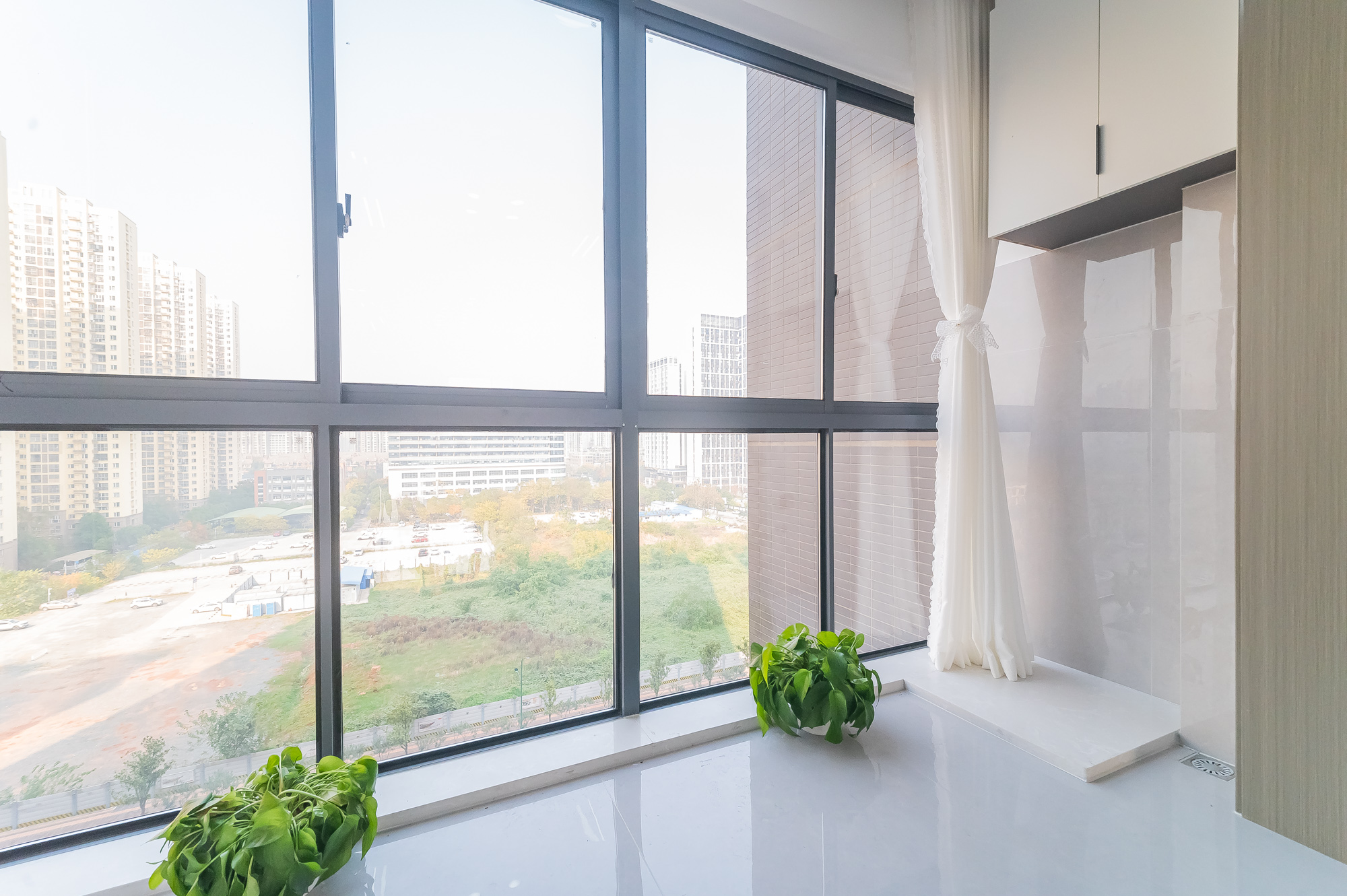 海伦春天 4室2厅2卫 105.8万 海伦春天 4室2厅2卫 105.8万阳台