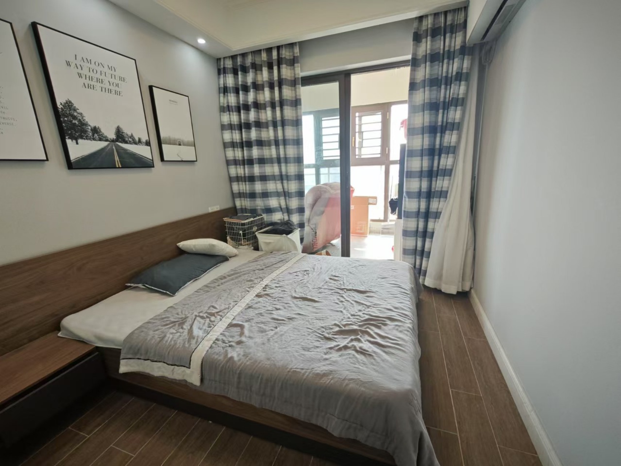 滨江海岸三期 4室2厅2卫 232.0万 滨江海岸三期 4室2厅2卫 232.0万室内图