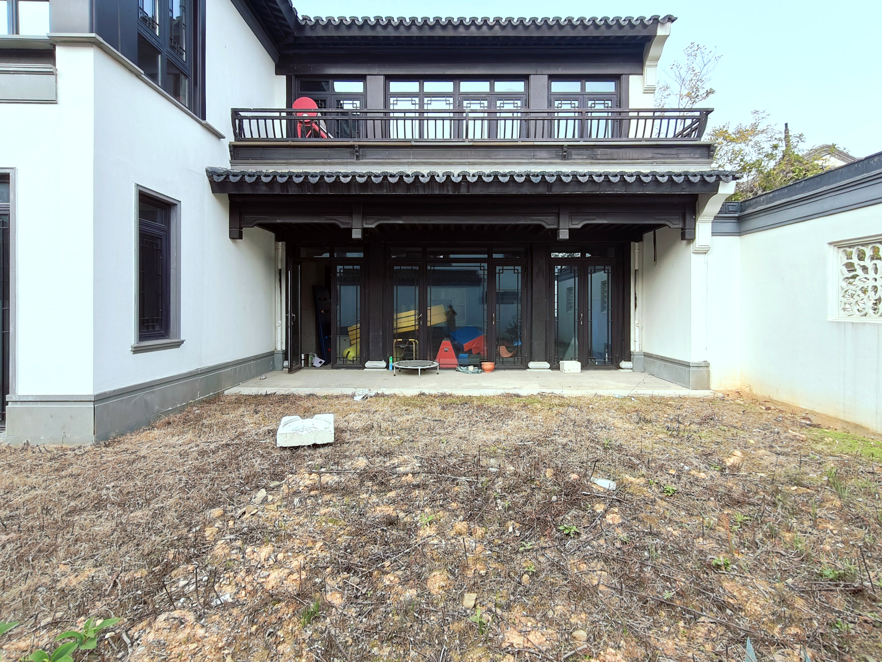 绿城高尔夫小镇  5室2厅3卫   580.00万其他