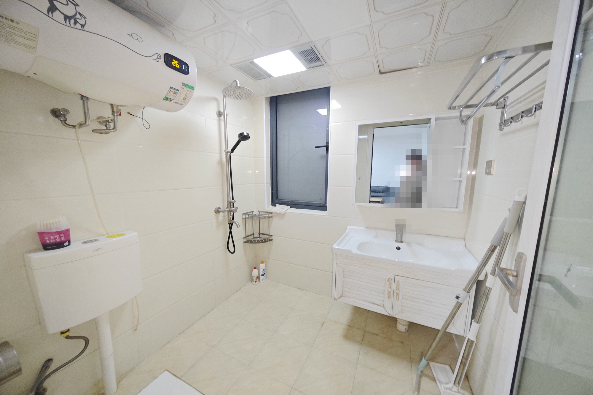 建发中央悦府  4室2厅2卫   199.00万其他