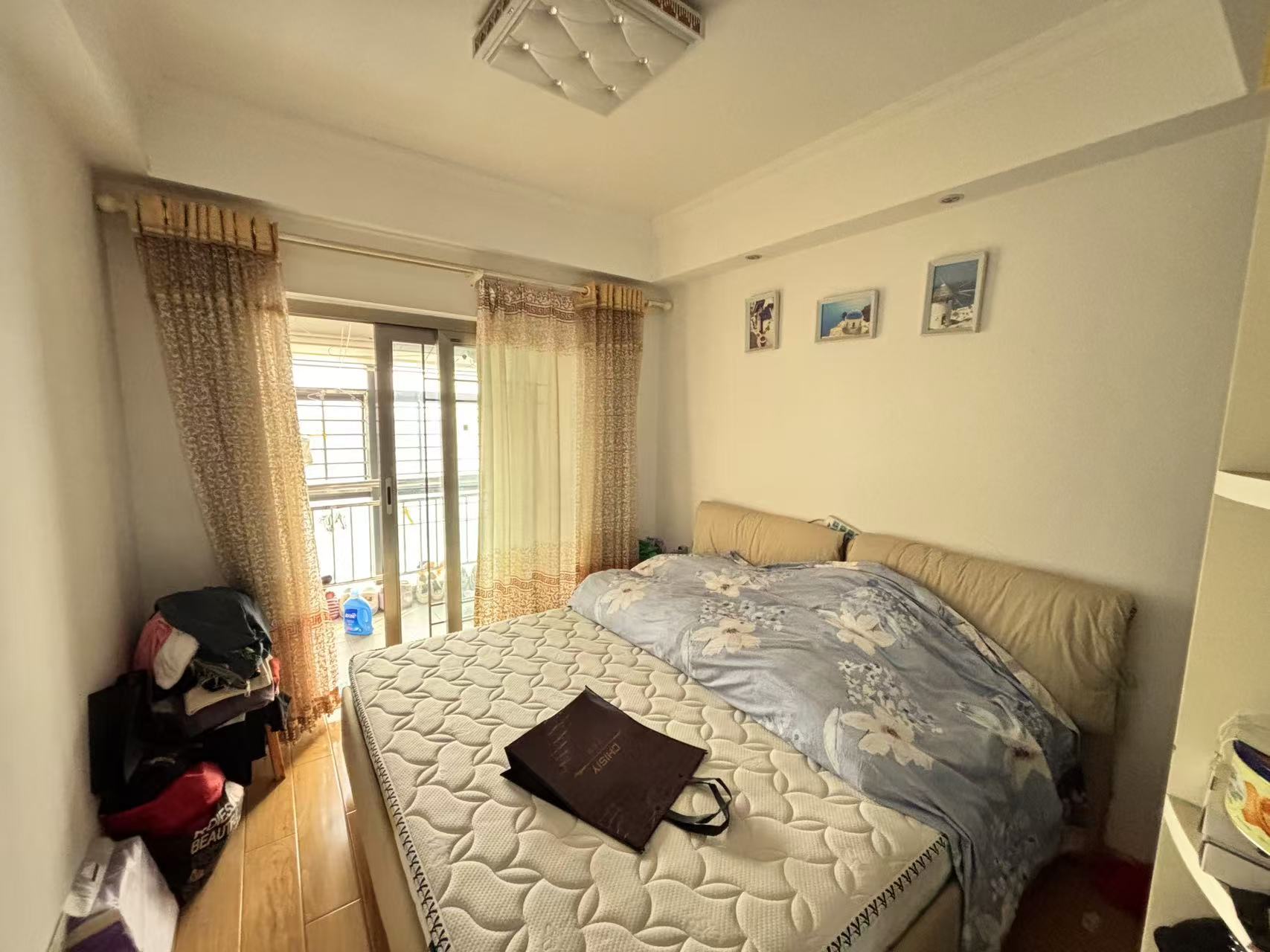 欧洲城楼上公寓楼 2室2厅1卫 45.0万 欧洲城楼上公寓楼 2室2厅1卫 45.0万室内图