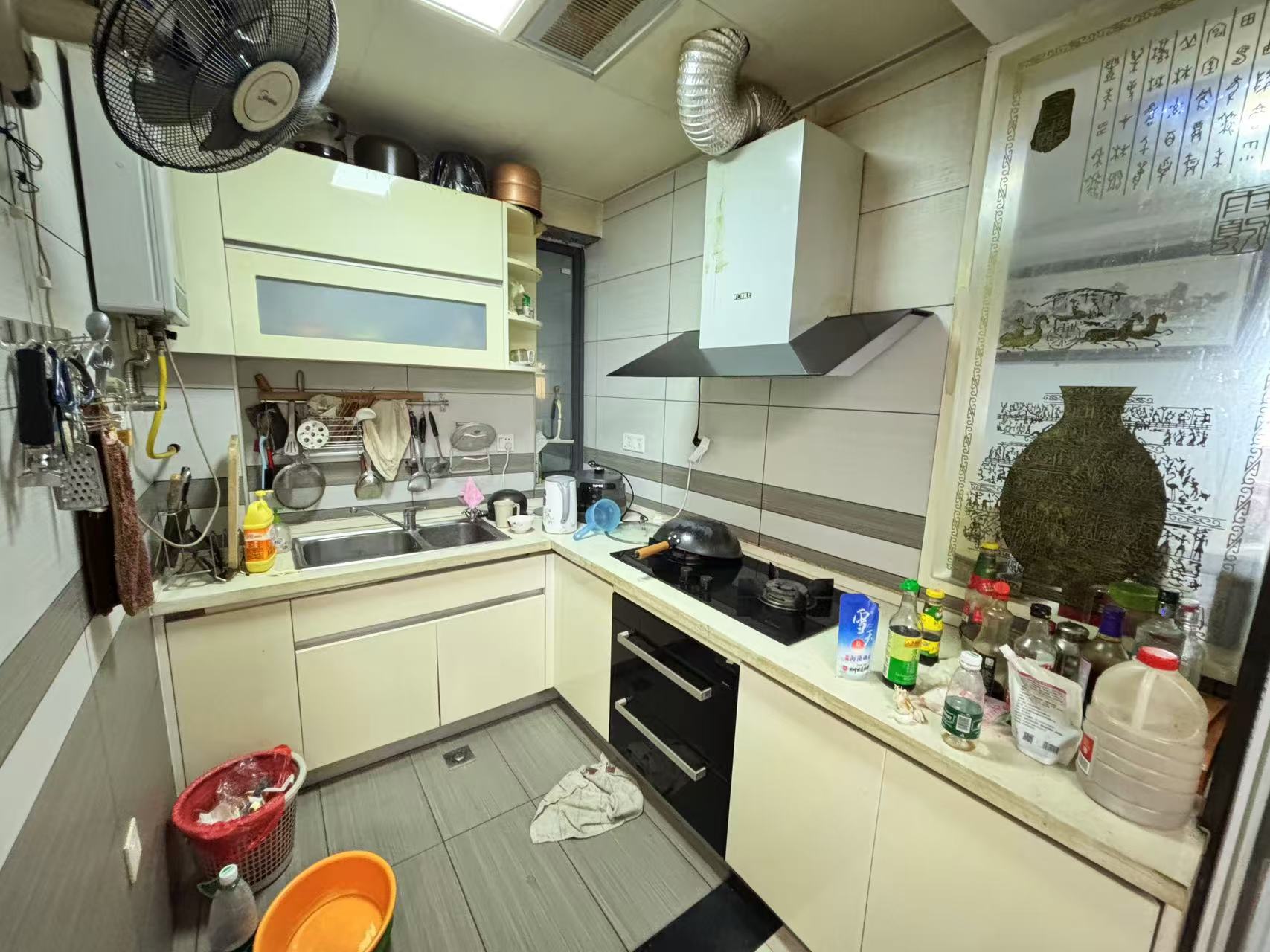 欧洲城楼上公寓楼 2室2厅1卫 45.0万 欧洲城楼上公寓楼 2室2厅1卫 45.0万室内图