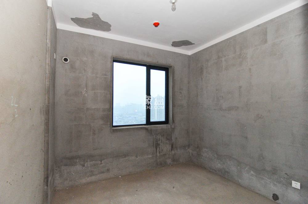 中建梅溪湖中心  4室2廳2衛(wèi)   205.00萬