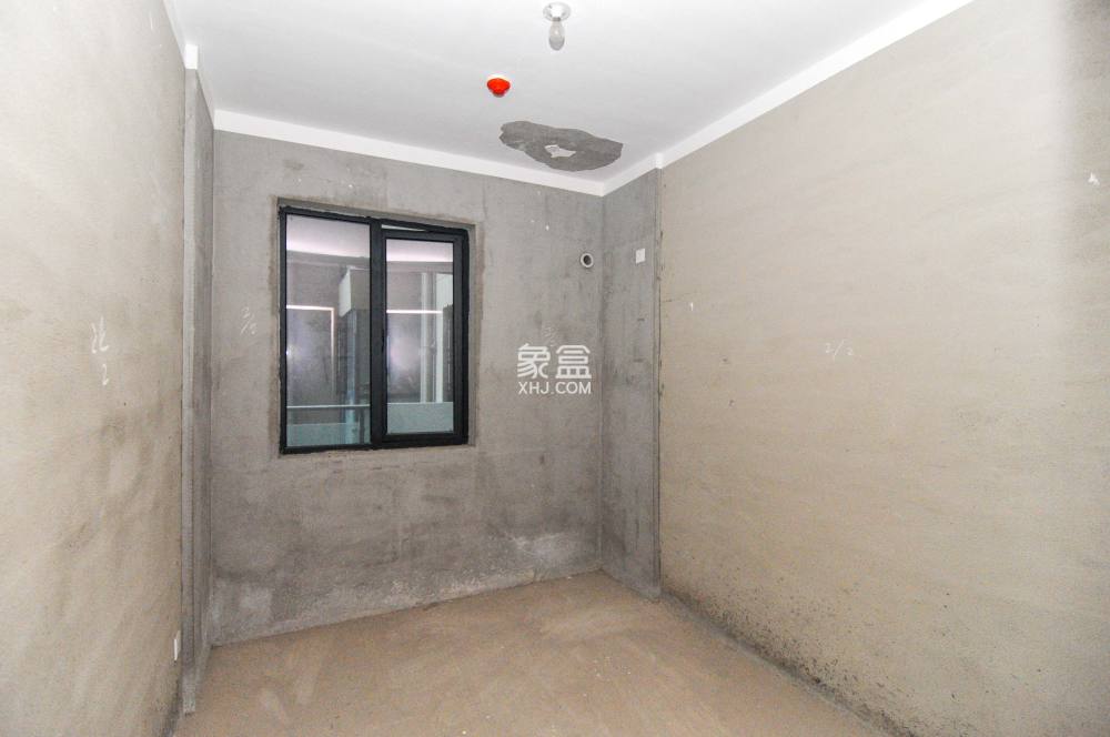 中建梅溪湖中心  4室2廳2衛(wèi)   205.00萬