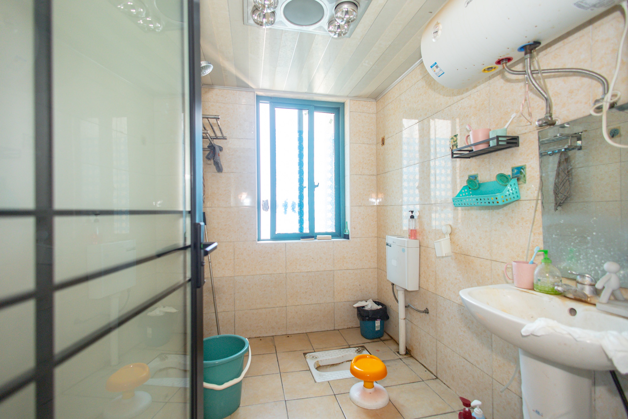 蝴蝶谷  2室1厅1卫    32.0万 蝴蝶谷  2室1厅1卫    32.0万卫生间