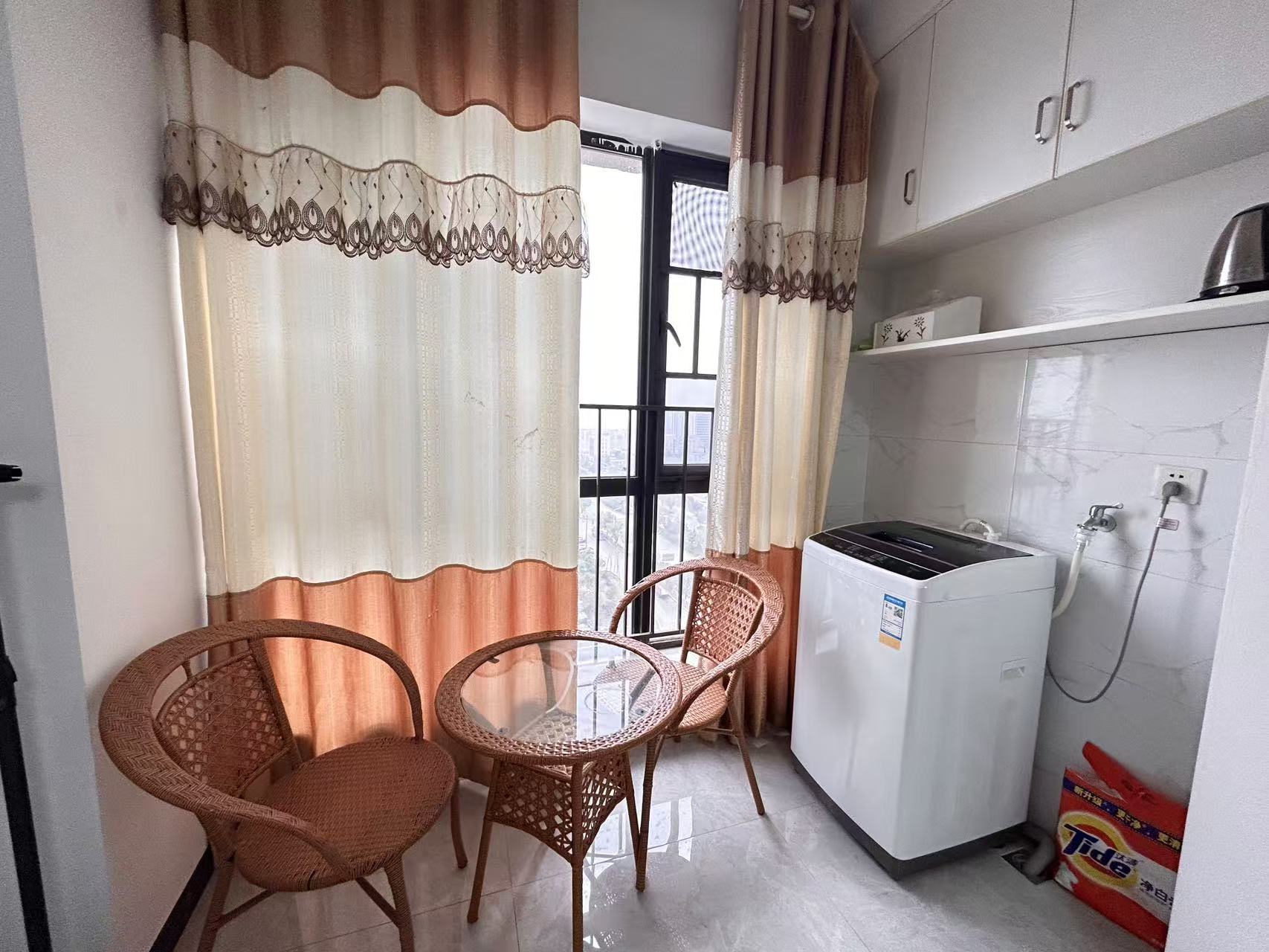 中海新城熙岸(中信新城五期) 1室1厅1卫 1100.0元/月 中海新城熙岸(中信新城五期) 1室1厅1卫 1100.0元/月室内图