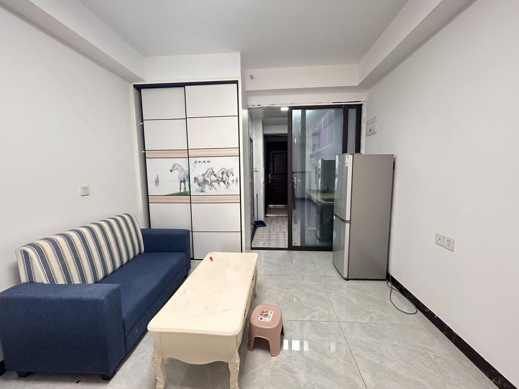 中海新城熙岸(中信新城五期) 1室1厅1卫 1100.0元/月 中海新城熙岸(中信新城五期) 1室1厅1卫 1100.0元/月室内图