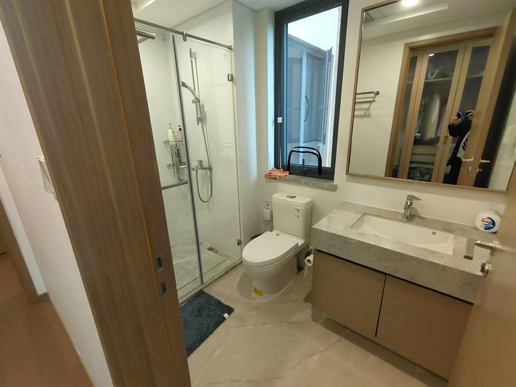 晋合湘水湾六期  3室2厅2卫    130.0万 晋合湘水湾六期  3室2厅2卫    130.0万室内图