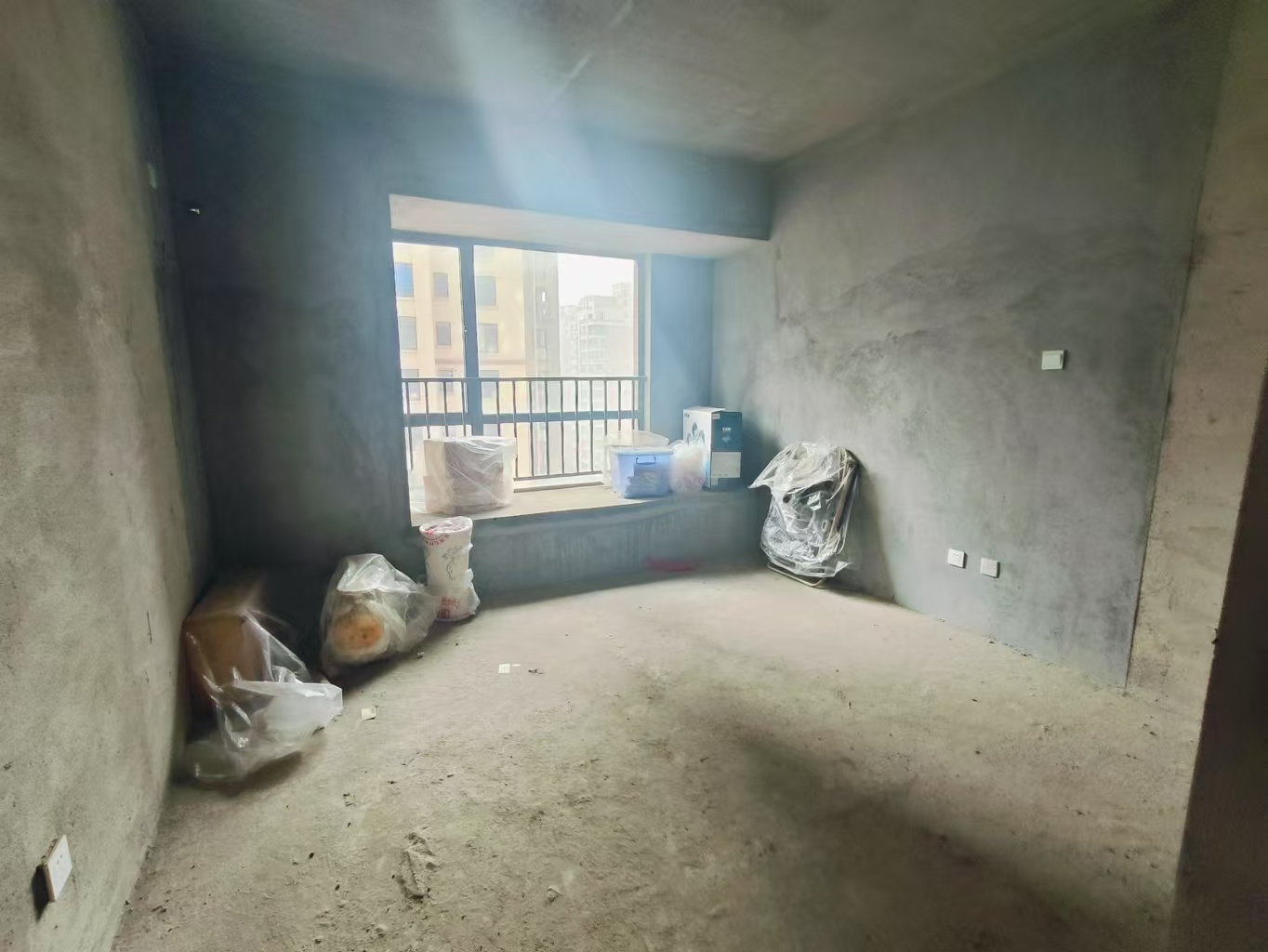 磐龙生态社区 3室2厅2卫 35.8万 磐龙生态社区 3室2厅2卫 35.8万室内图