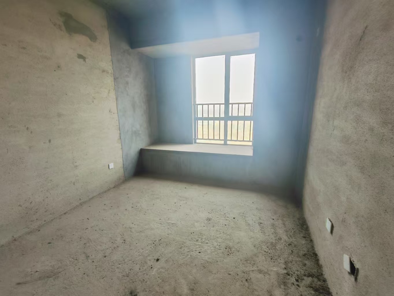 磐龙生态社区 3室2厅2卫 35.8万 磐龙生态社区 3室2厅2卫 35.8万室内图