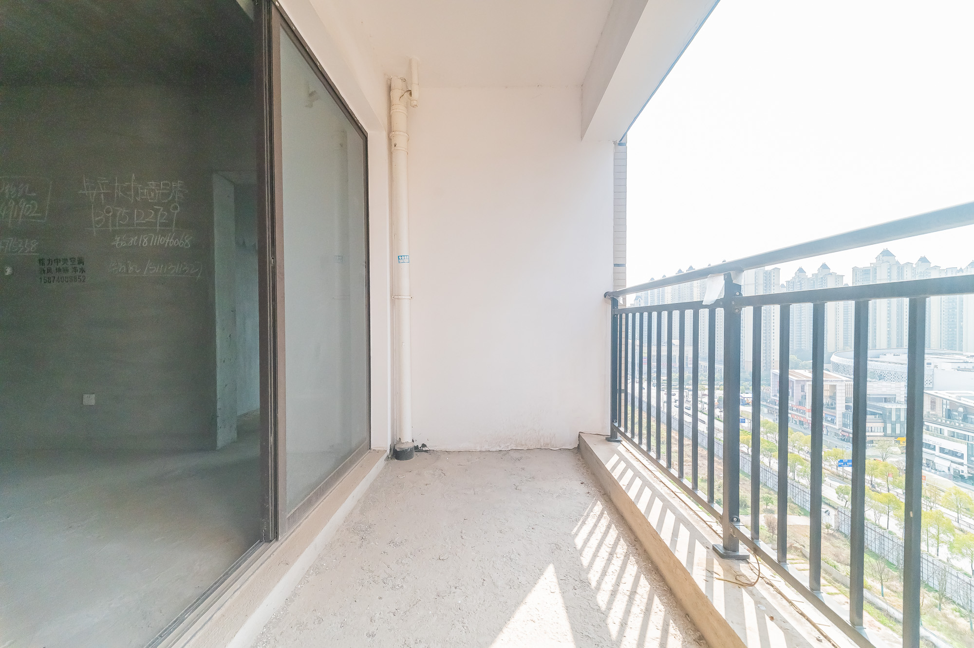 国泰九龙湾 3室2厅1卫 68.0万 国泰九龙湾 3室2厅1卫 68.0万其他