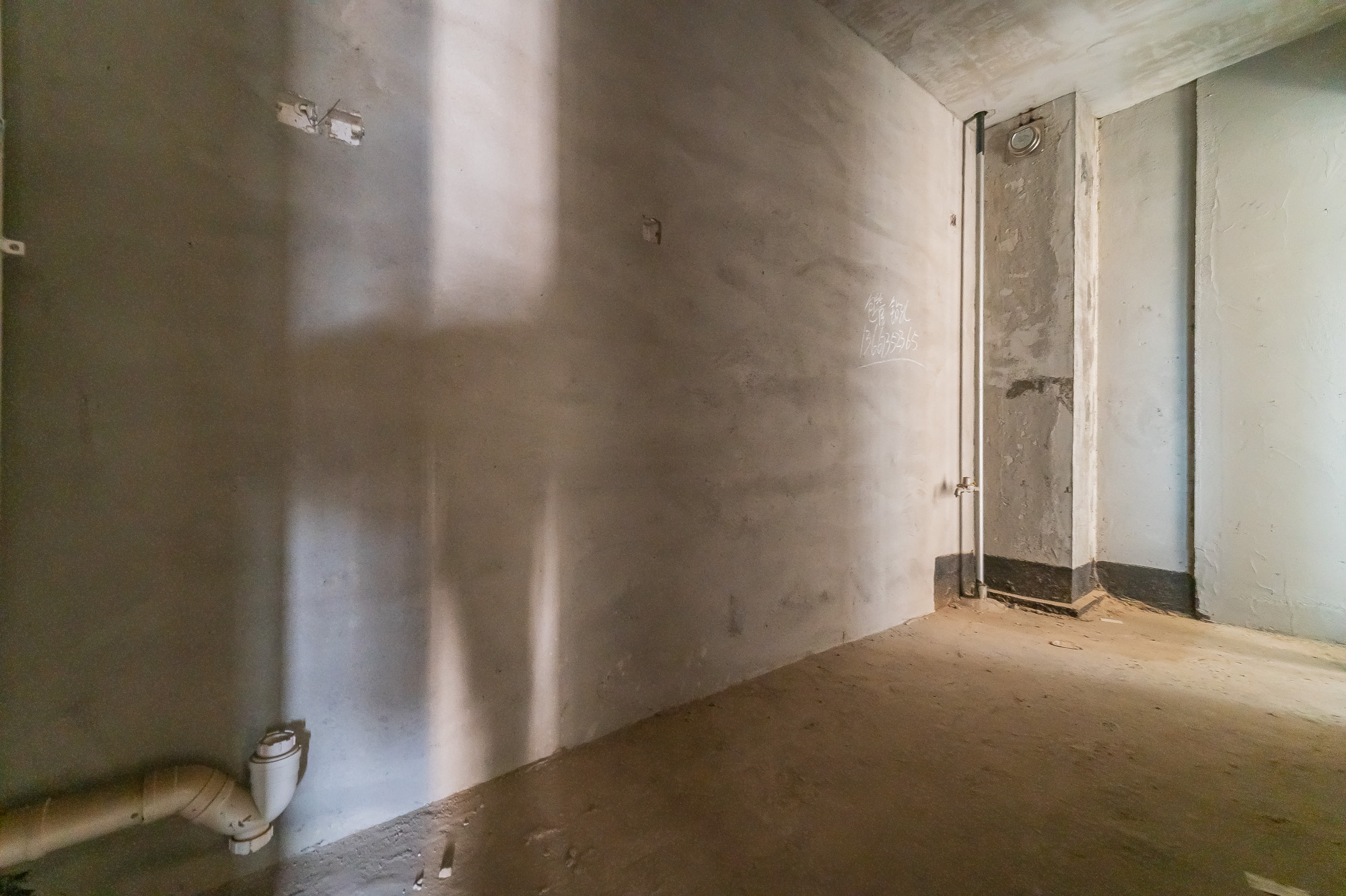 国泰九龙湾 3室2厅1卫 68.0万 国泰九龙湾 3室2厅1卫 68.0万其他