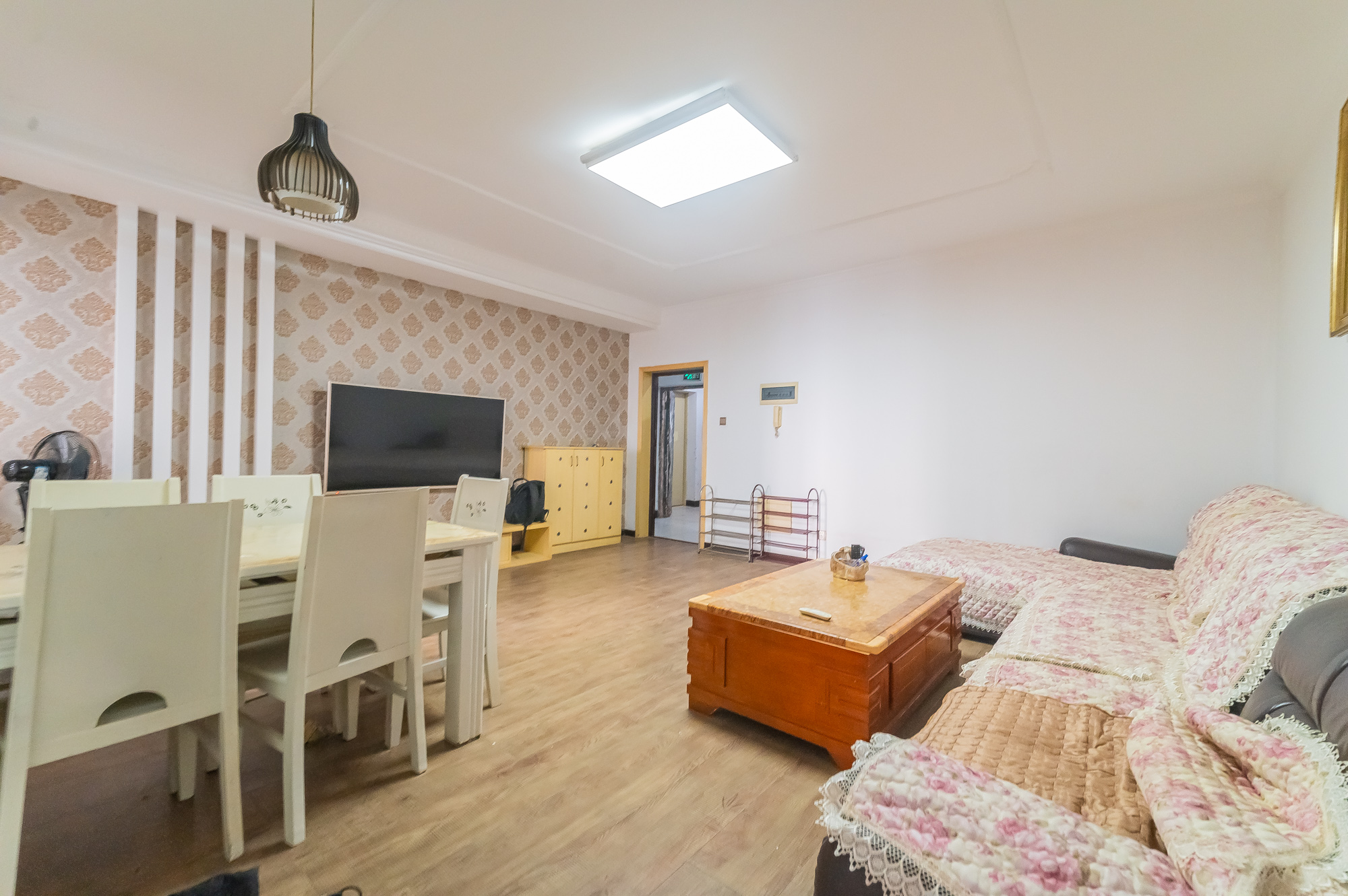 锦璨家园  2室2厅1卫    48.8万 锦璨家园  2室2厅1卫    48.8万