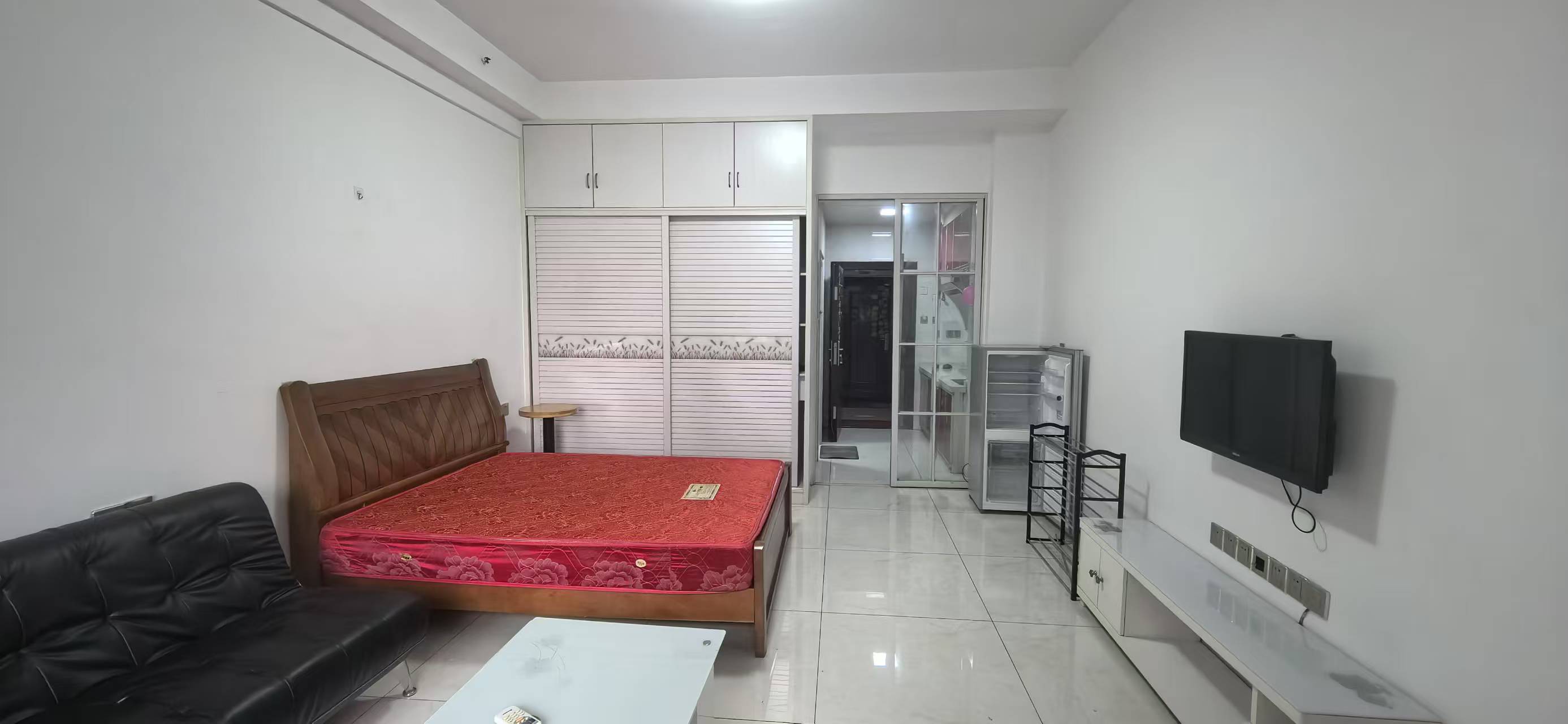 和厚园小区二期 1室1厅1卫 1100.0元/月 和厚园小区二期 1室1厅1卫 1100.0元/月室内图