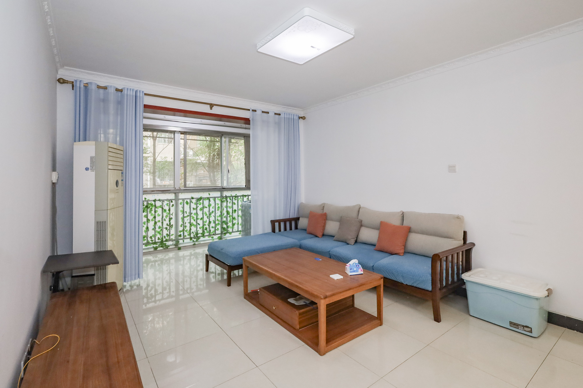 谷山乐园一期 2室2厅1卫 46.0万 谷山乐园一期 2室2厅1卫 46.0万客厅