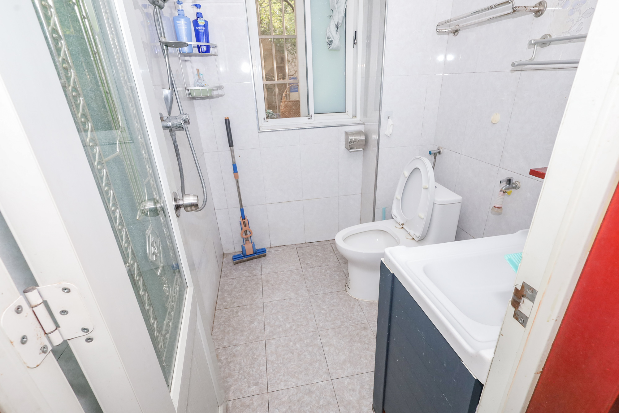 谷山乐园一期 2室2厅1卫 46.0万 谷山乐园一期 2室2厅1卫 46.0万卫生间