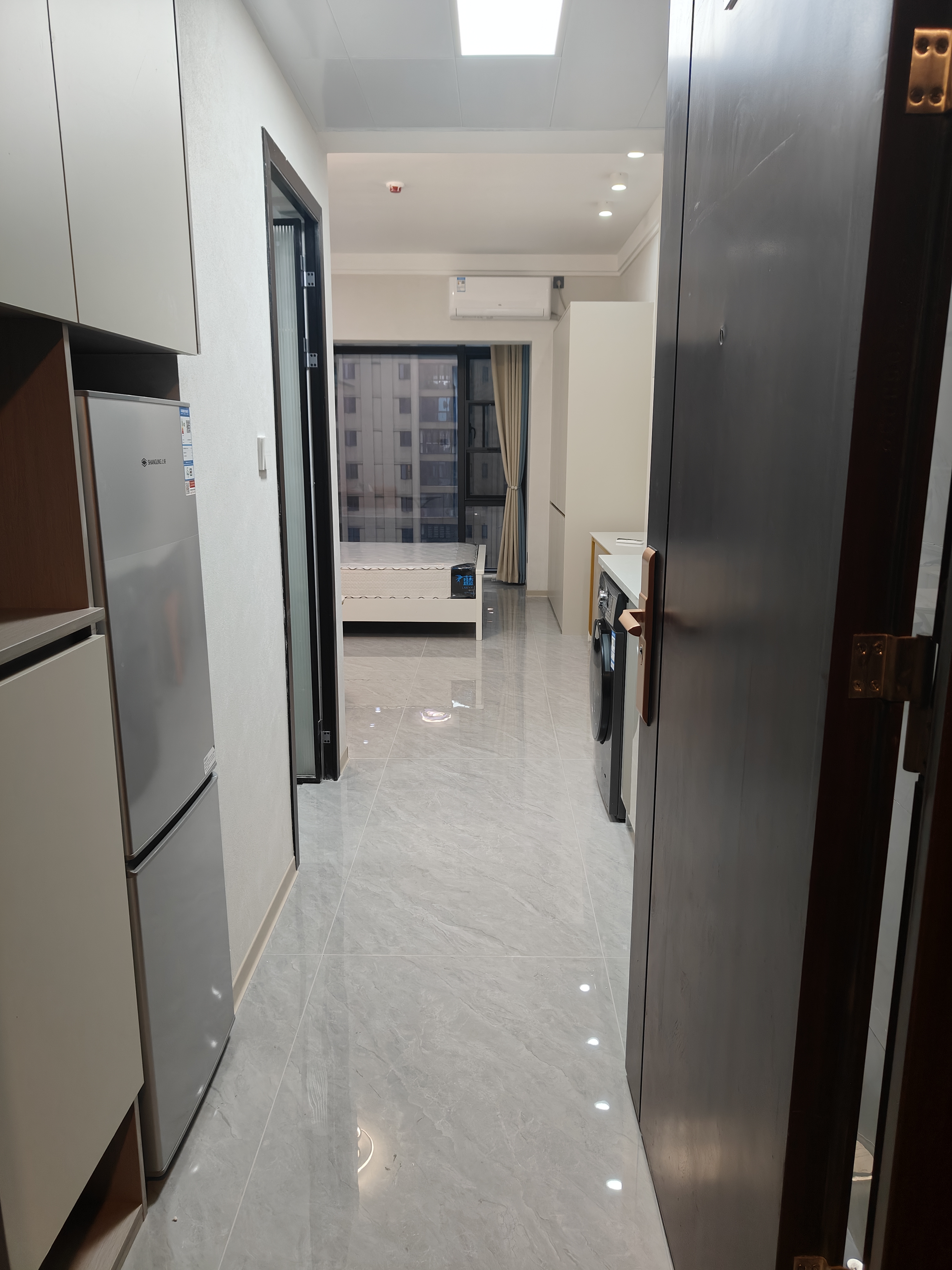 碧桂园壹中心 1室1厅1卫 1200.0元/月 碧桂园壹中心 1室1厅1卫 1200.0元/月室内图