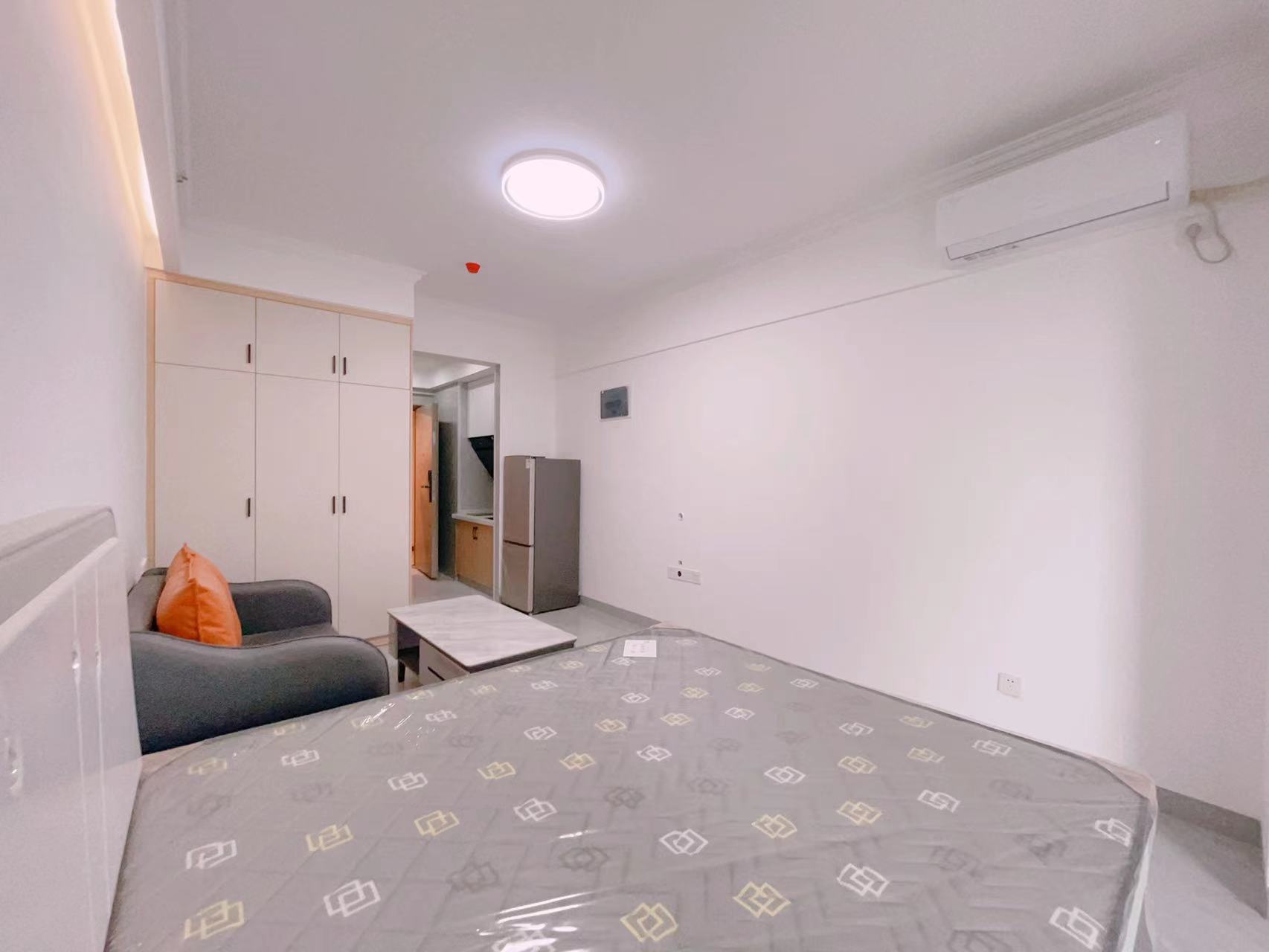 金地铂悦 1室1厅1卫 1400.0元/月 金地铂悦 1室1厅1卫 1400.0元/月室内图