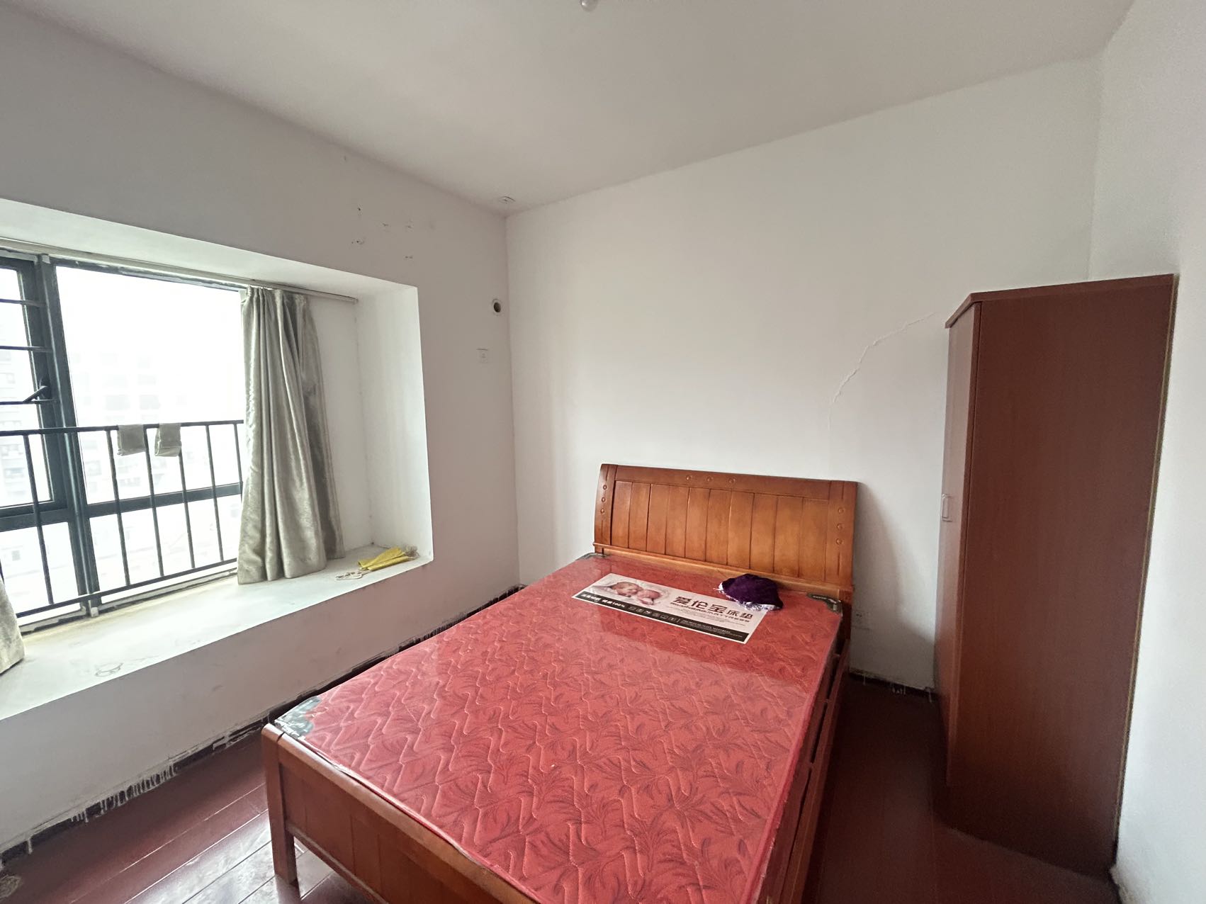 五矿紫湖香醍 4室2厅2卫 2000.0元/月 五矿紫湖香醍 4室2厅2卫 2000.0元/月室内图