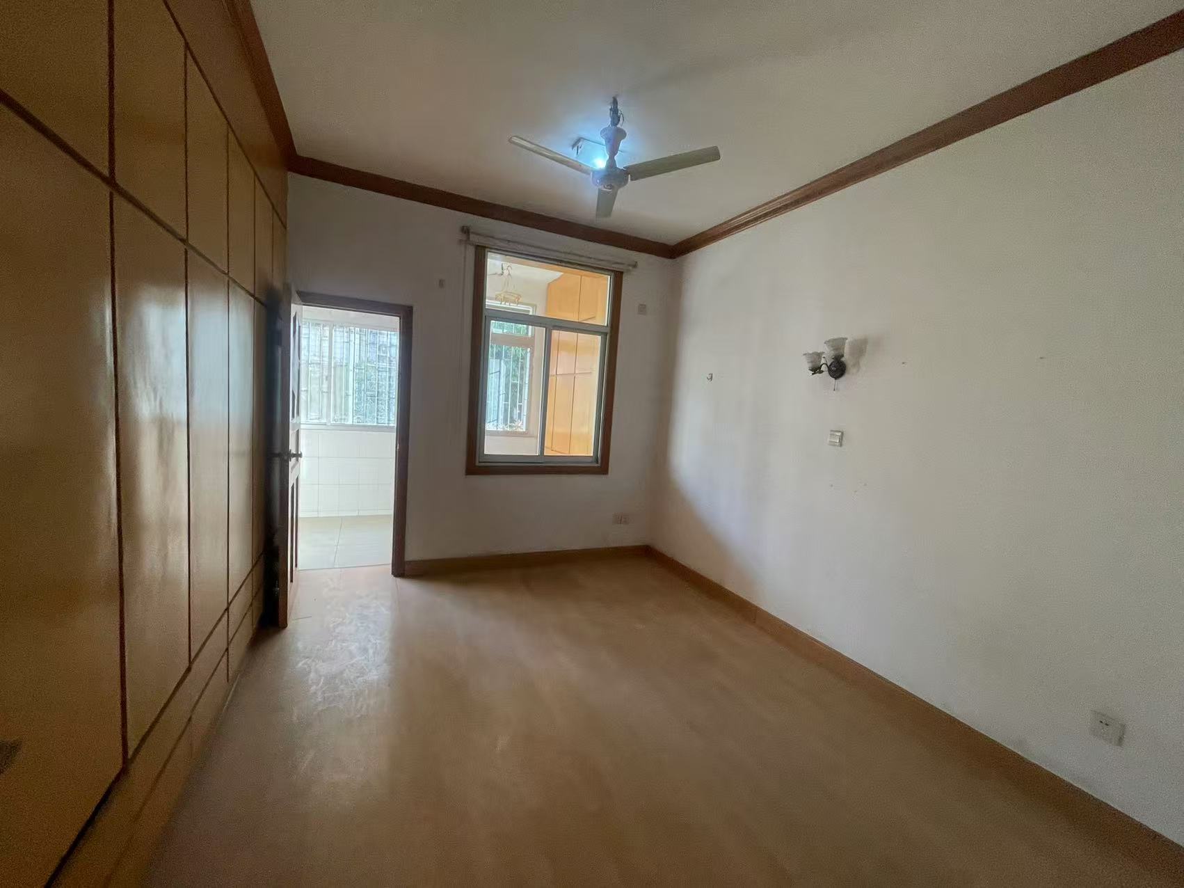 电力局家属楼 3室2厅2卫 62.8万 电力局家属楼 3室2厅2卫 62.8万室内图