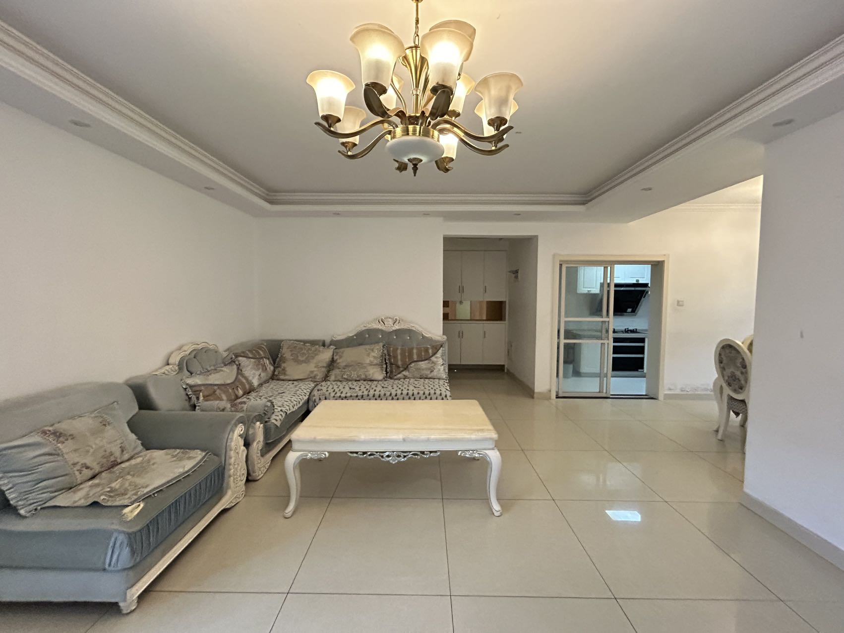 五矿紫湖香醍 3室2厅1卫 2200.0元/月 五矿紫湖香醍 3室2厅1卫 2200.0元/月室内图