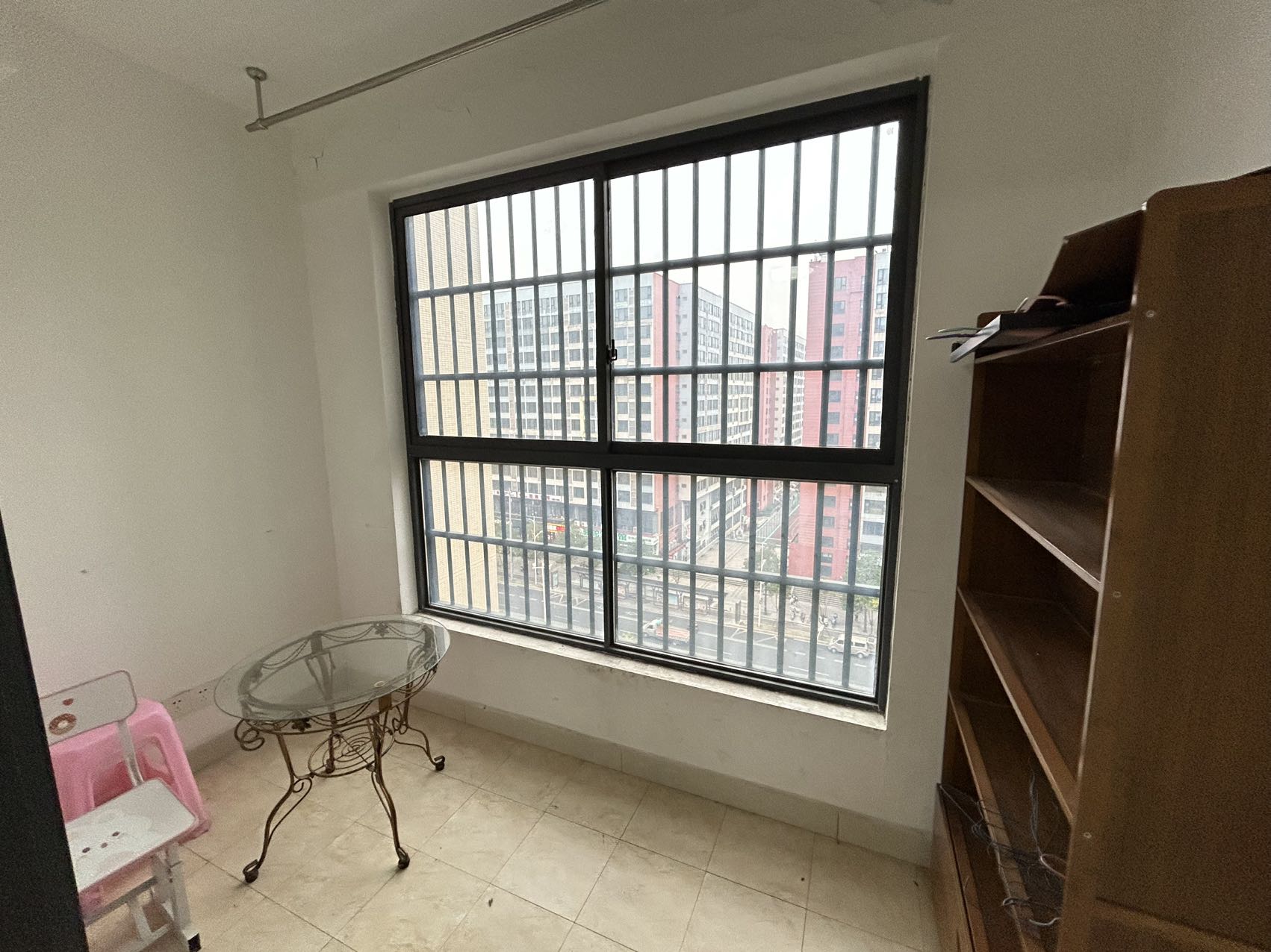 五矿紫湖香醍 3室2厅1卫 2200.0元/月 五矿紫湖香醍 3室2厅1卫 2200.0元/月室内图