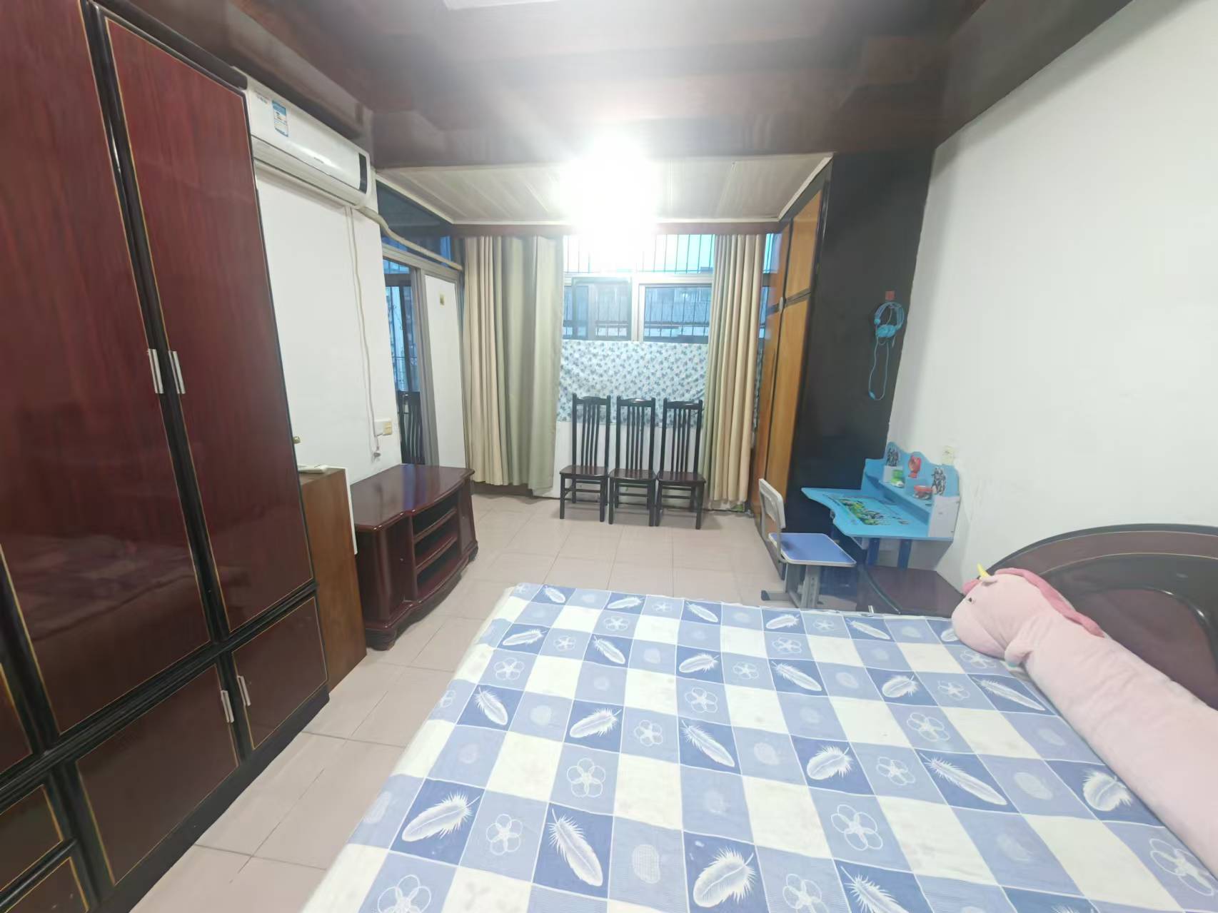 解放四村航道宿舍 2室1厅1卫 1200.0元/月 解放四村航道宿舍 2室1厅1卫 1200.0元/月室内图