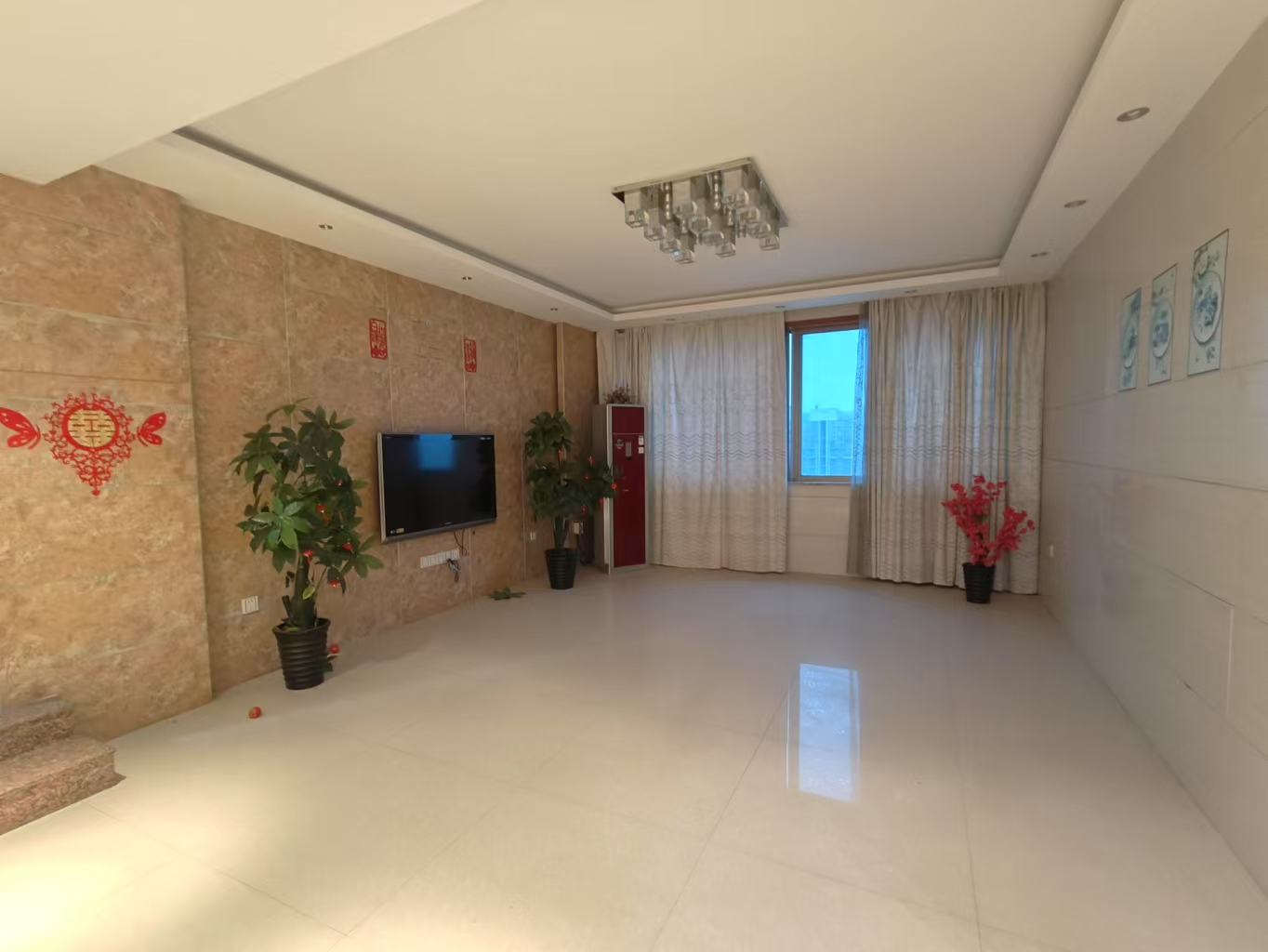 锦吉家园 4室2厅2卫 2000.0元/月 锦吉家园 4室2厅2卫 2000.0元/月室内图