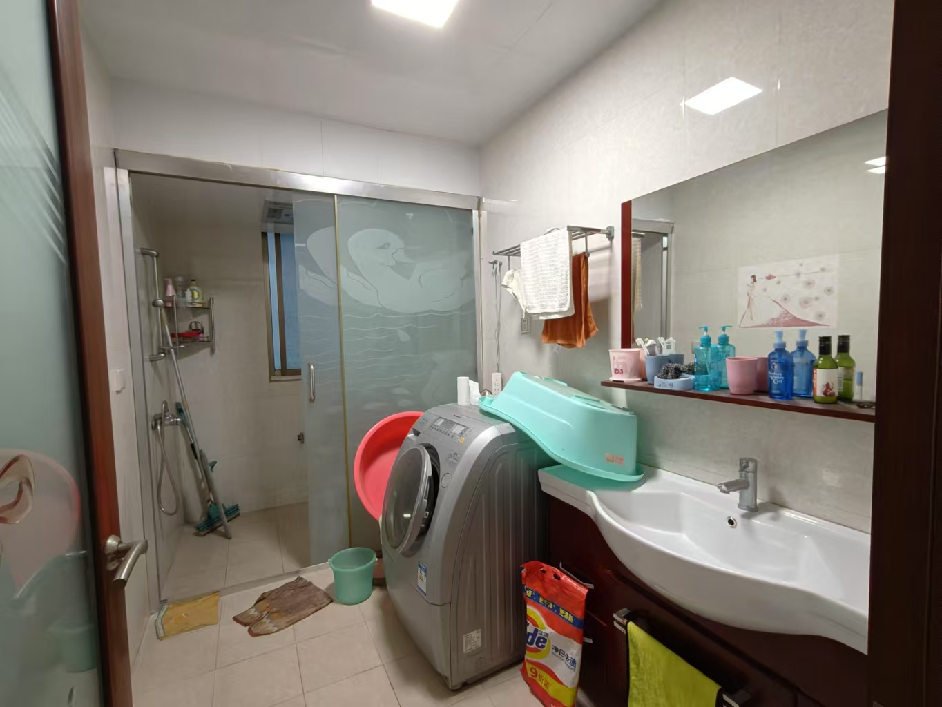 锦吉家园 4室2厅2卫 2000.0元/月 锦吉家园 4室2厅2卫 2000.0元/月室内图