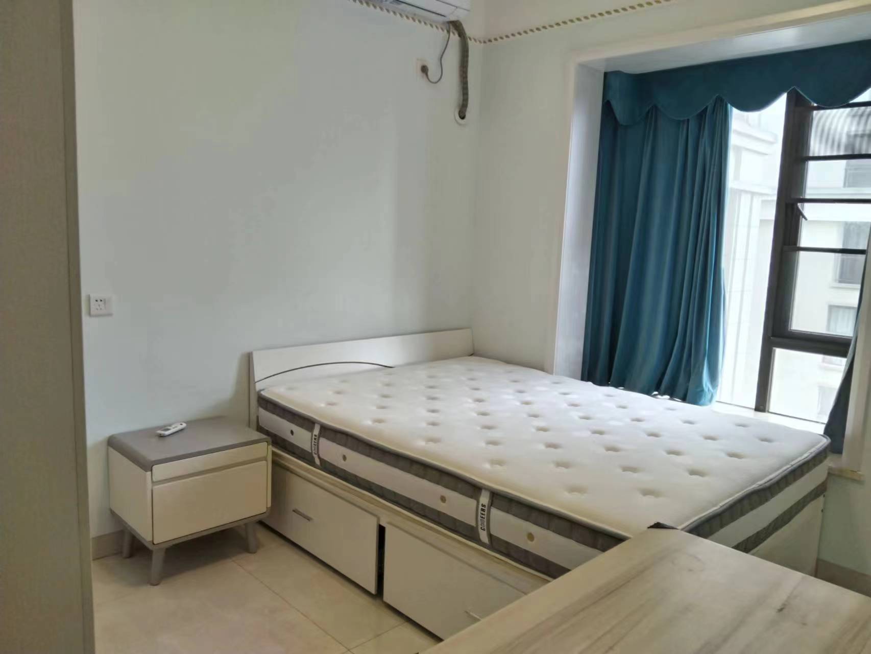 绿地海森林  2室2厅1卫    140.0万 绿地海森林  2室2厅1卫    140.0万室内图