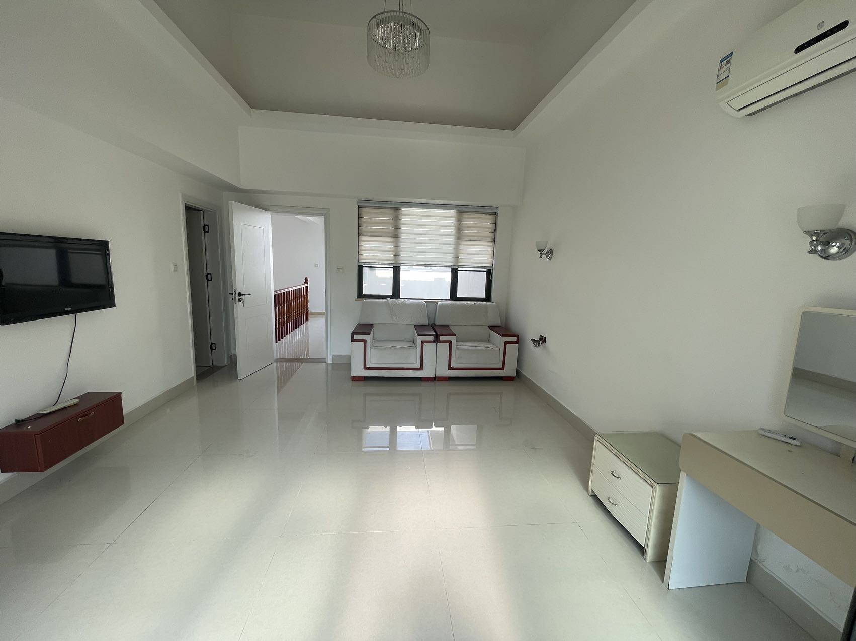 鲁能海蓝椰风  4室2厅4卫    6800.0元/月 鲁能海蓝椰风  4室2厅4卫    6800.0元/月室内图