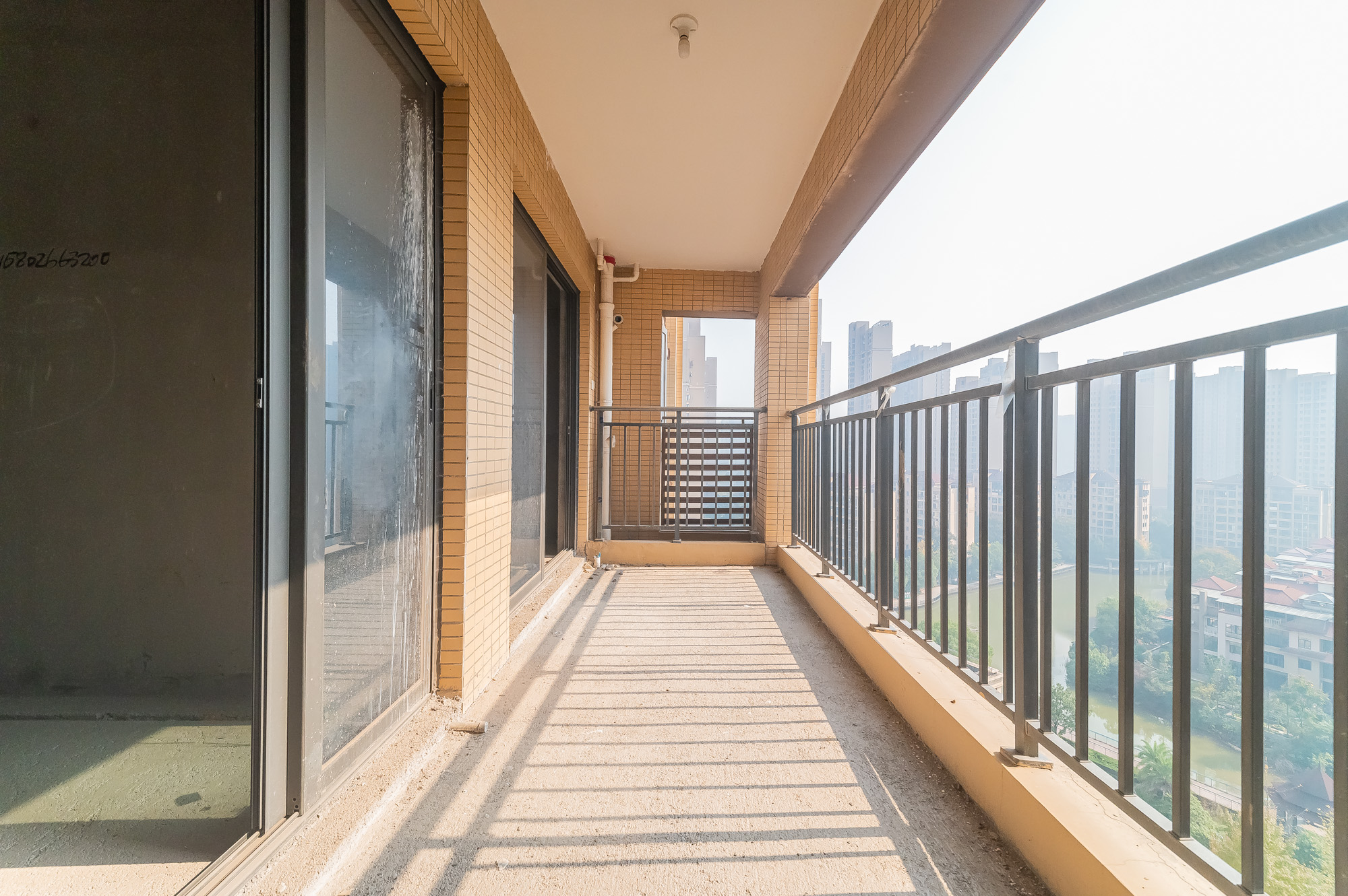 深业睿城  4室2厅2卫    99.8万 深业睿城  4室2厅2卫    99.8万其他