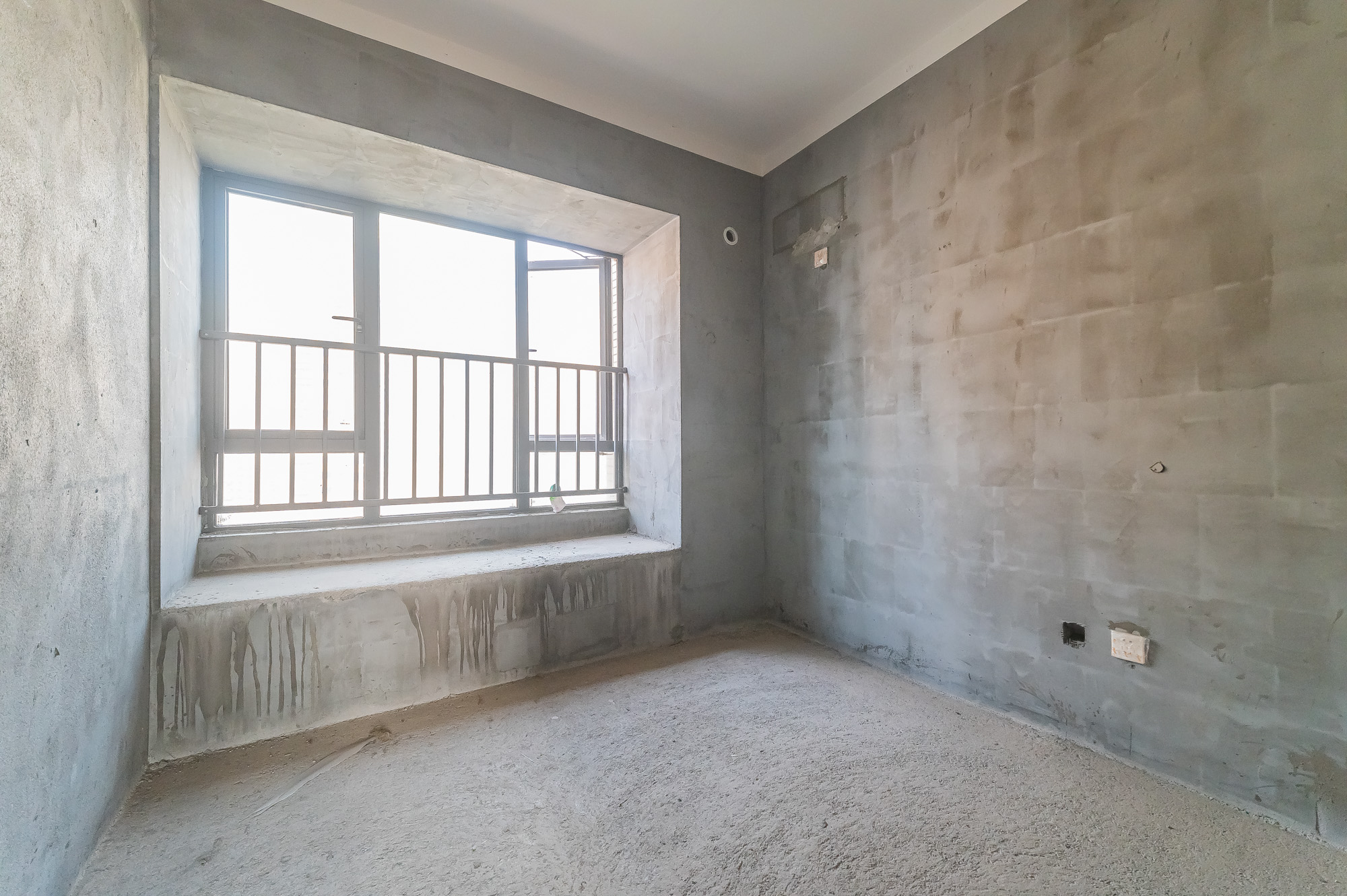 深业睿城  4室2厅2卫    99.8万 深业睿城  4室2厅2卫    99.8万其他