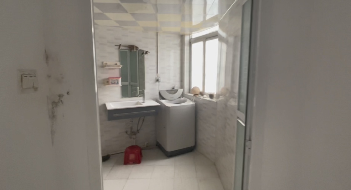 昌富城上城  2室2厅1卫    1500.0元/月 昌富城上城  2室2厅1卫    1500.0元/月室内图