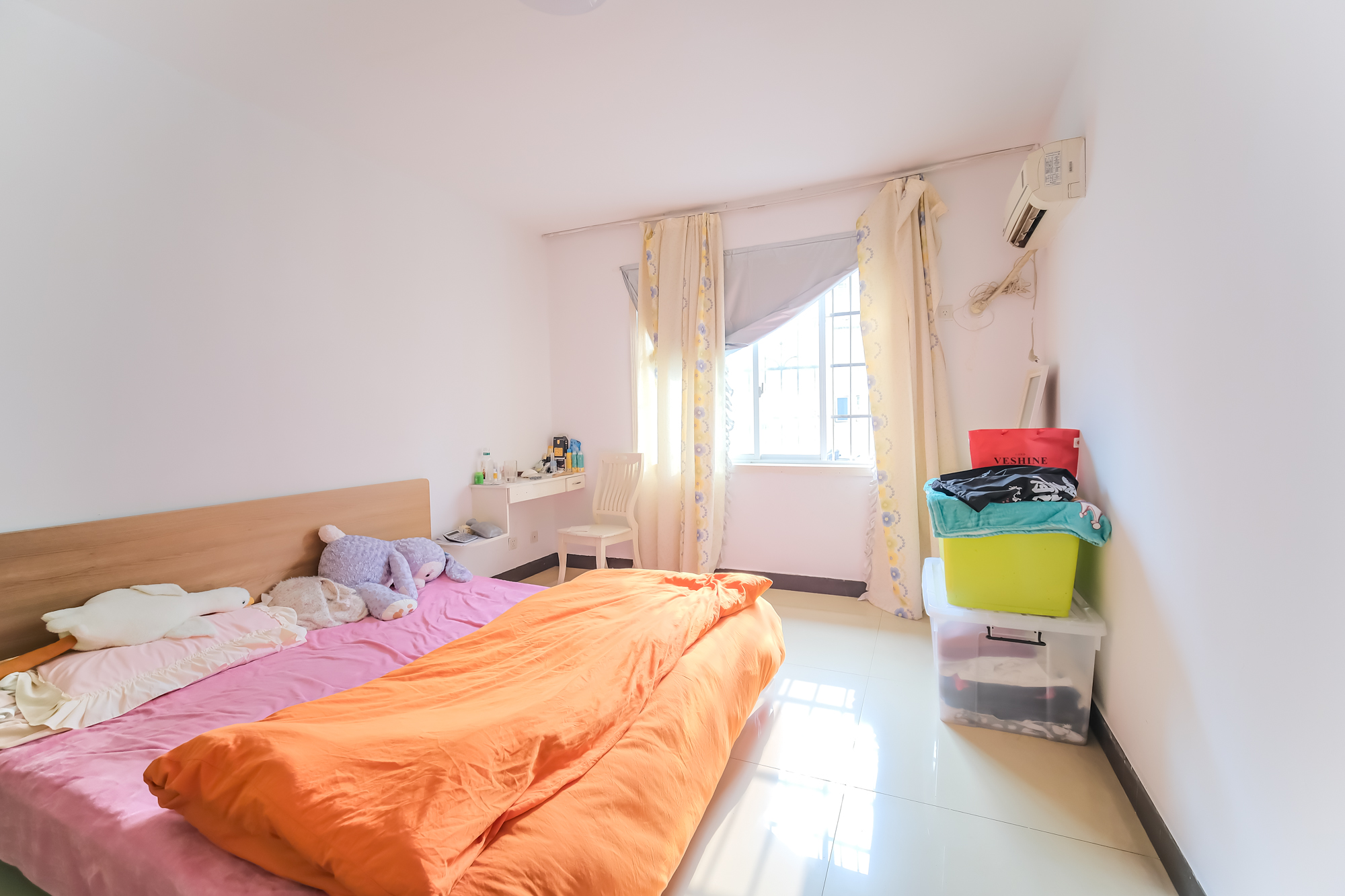 红树湾 3室2厅2卫 49.8万 红树湾 3室2厅2卫 49.8万卧室