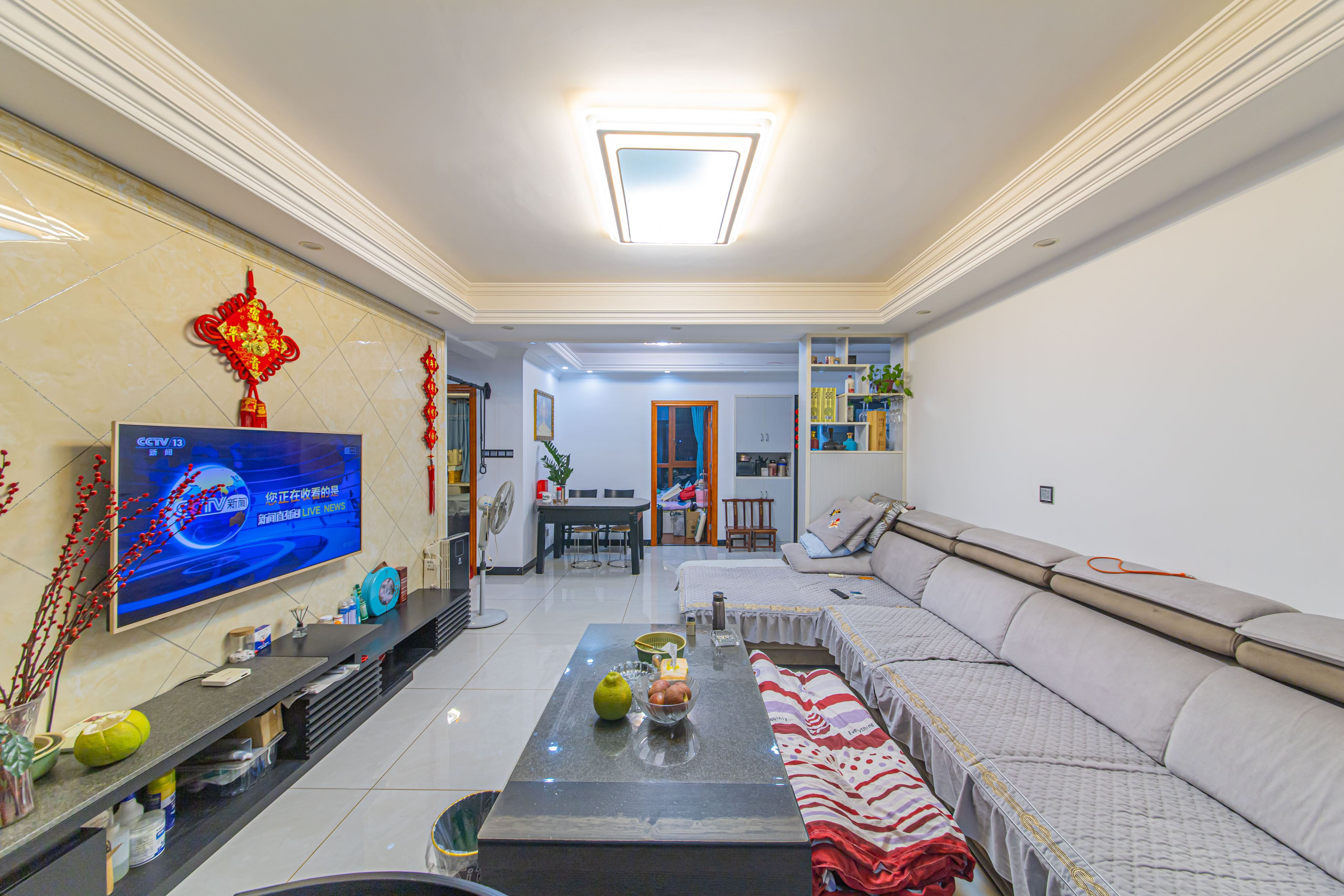 兴汝金城  3室2厅1卫    105.0万 兴汝金城  3室2厅1卫    105.0万客厅