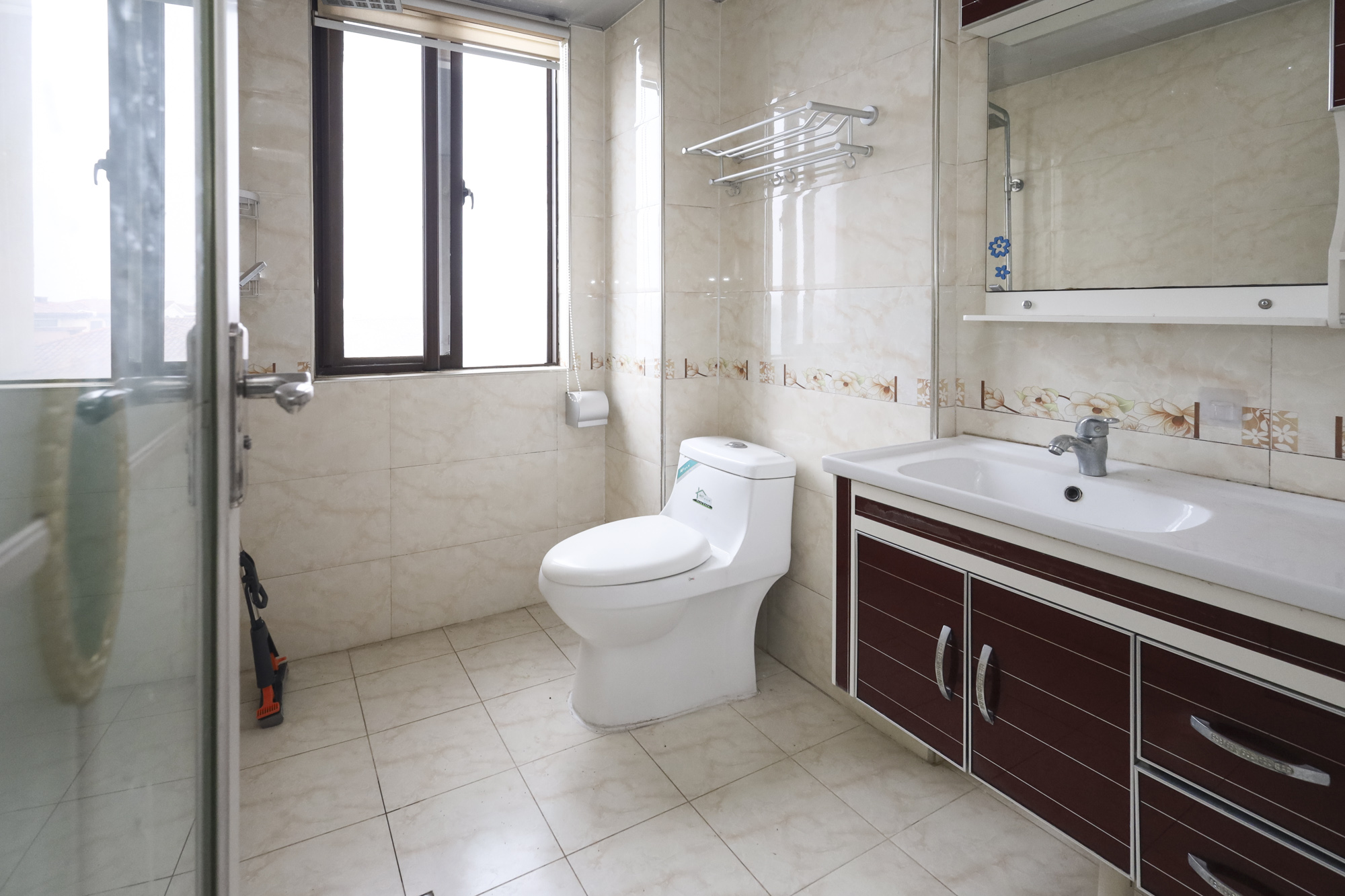 水映加州 3室2厅2卫 158.0万 水映加州 3室2厅2卫 158.0万卫生间