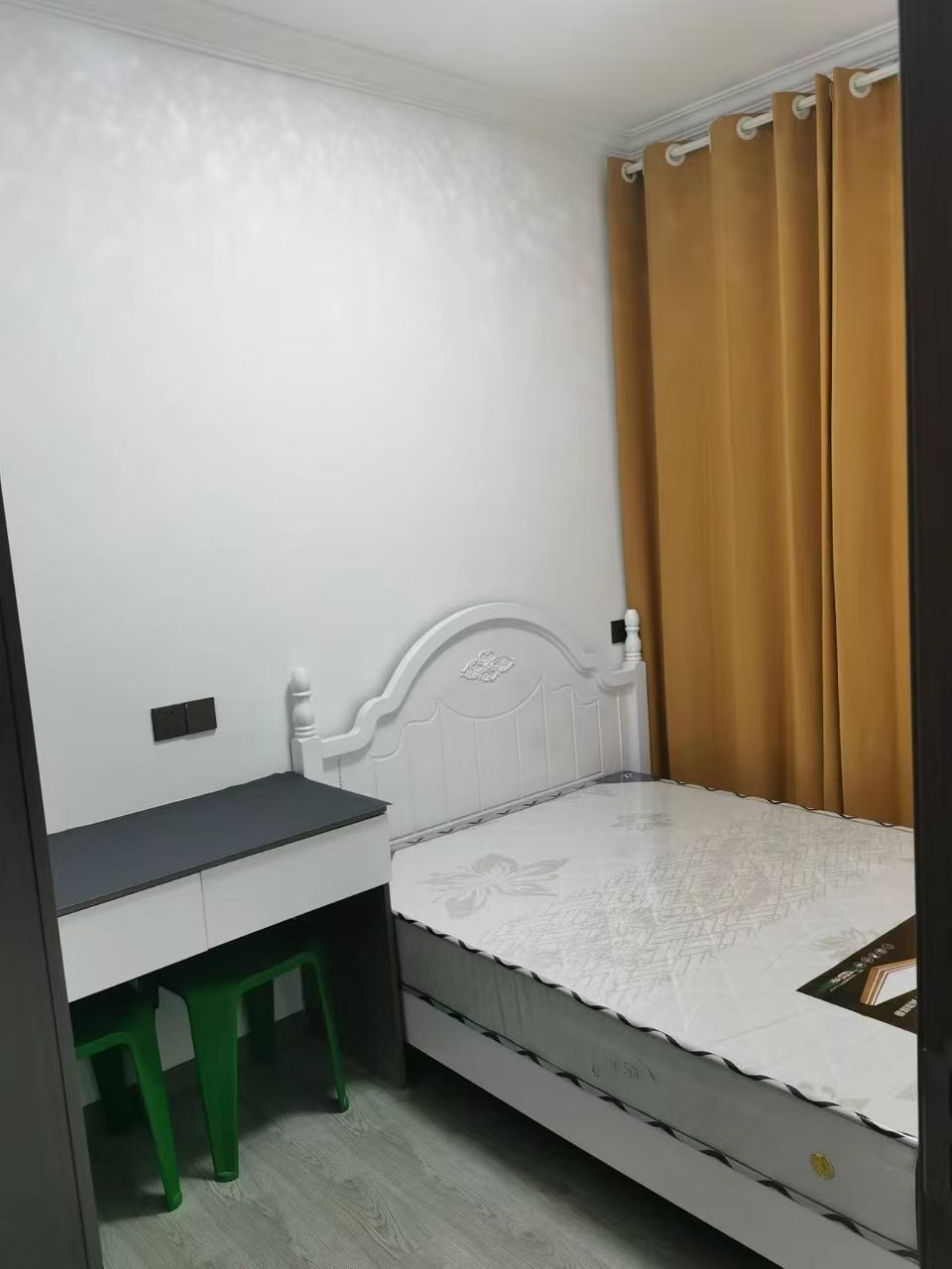 长郡旁牛津街(瑞凯滨江雅苑) 3室2厅2卫 2000.0元/月 长郡旁牛津街(瑞凯滨江雅苑) 3室2厅2卫 2000.0元/月室内图