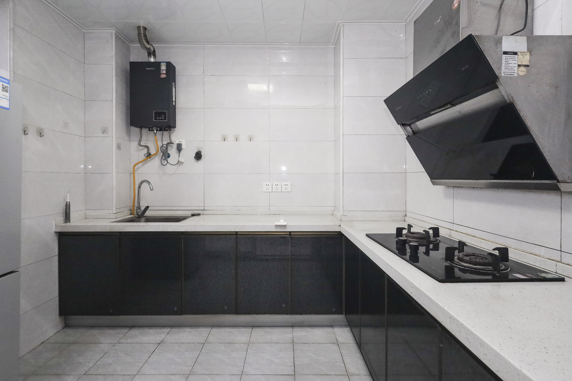 福晟钱隆国际(晟冉景苑) 4室2厅2卫 99.8万 福晟钱隆国际(晟冉景苑) 4室2厅2卫 99.8万厨房