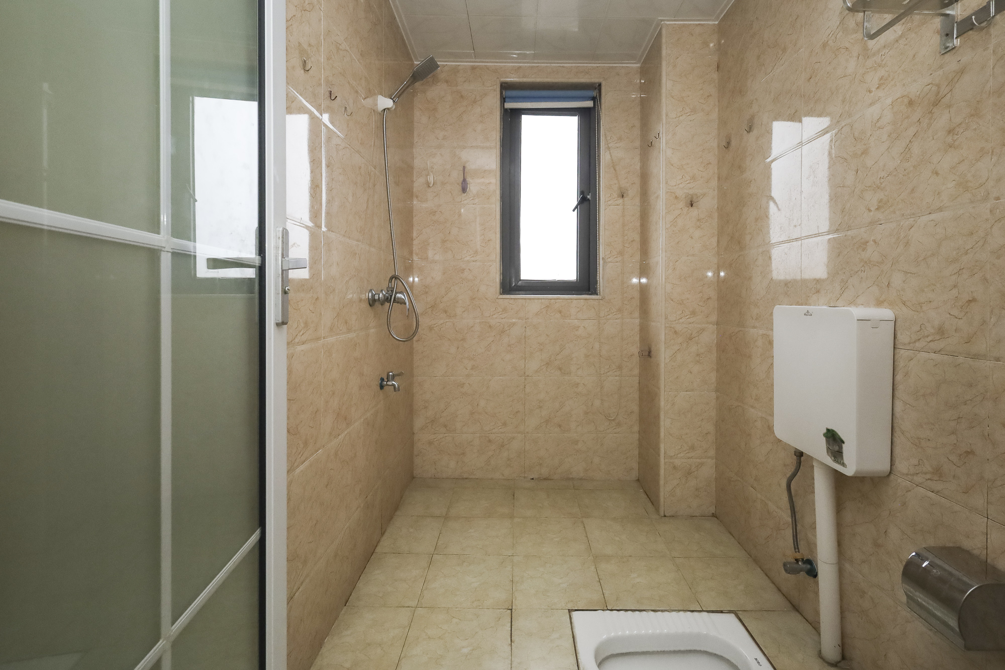 福晟钱隆国际(晟冉景苑) 4室2厅2卫 99.8万 福晟钱隆国际(晟冉景苑) 4室2厅2卫 99.8万卫生间