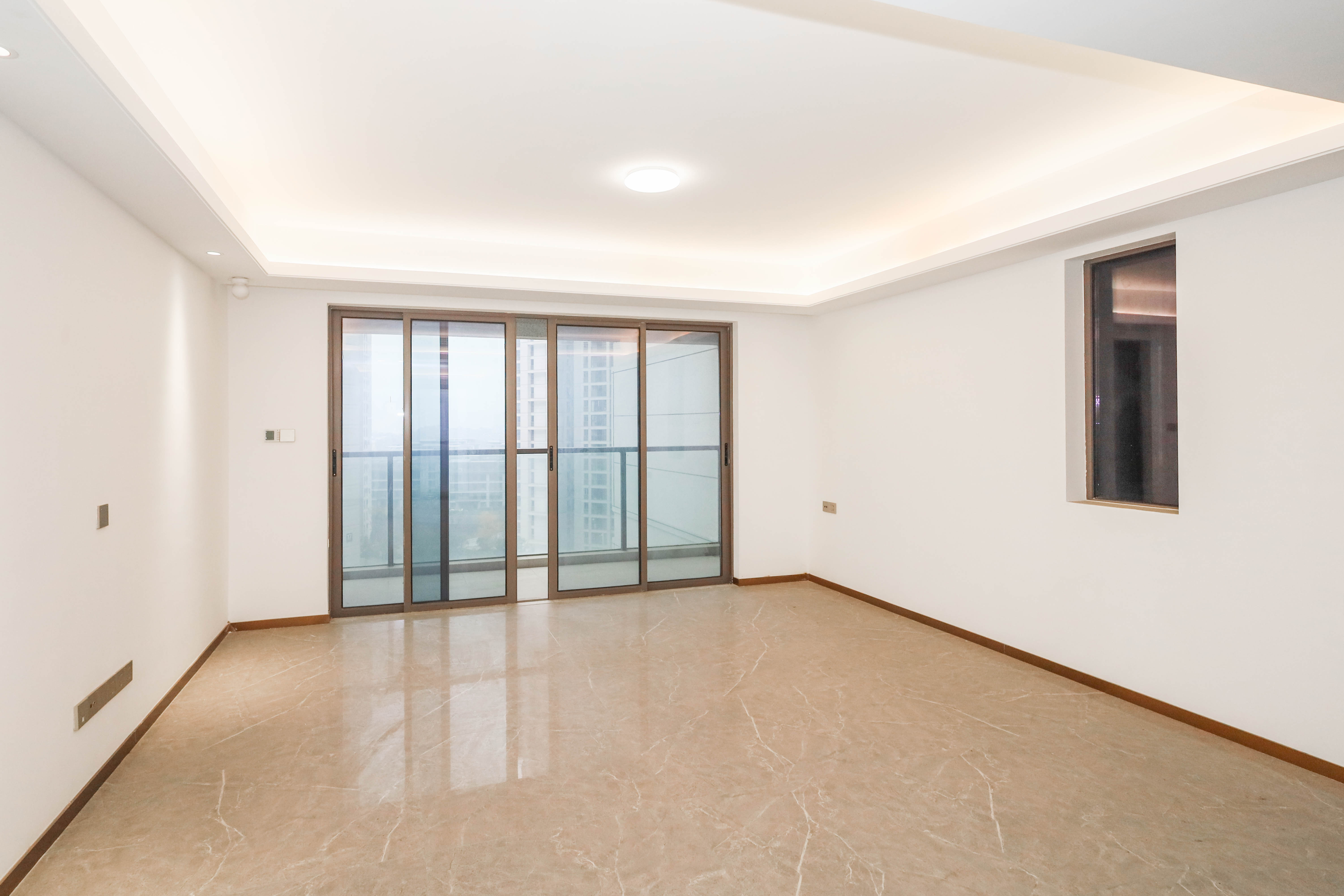 长沙溪山悦 4室2厅2卫 148.0万 长沙溪山悦 4室2厅2卫 148.0万客厅