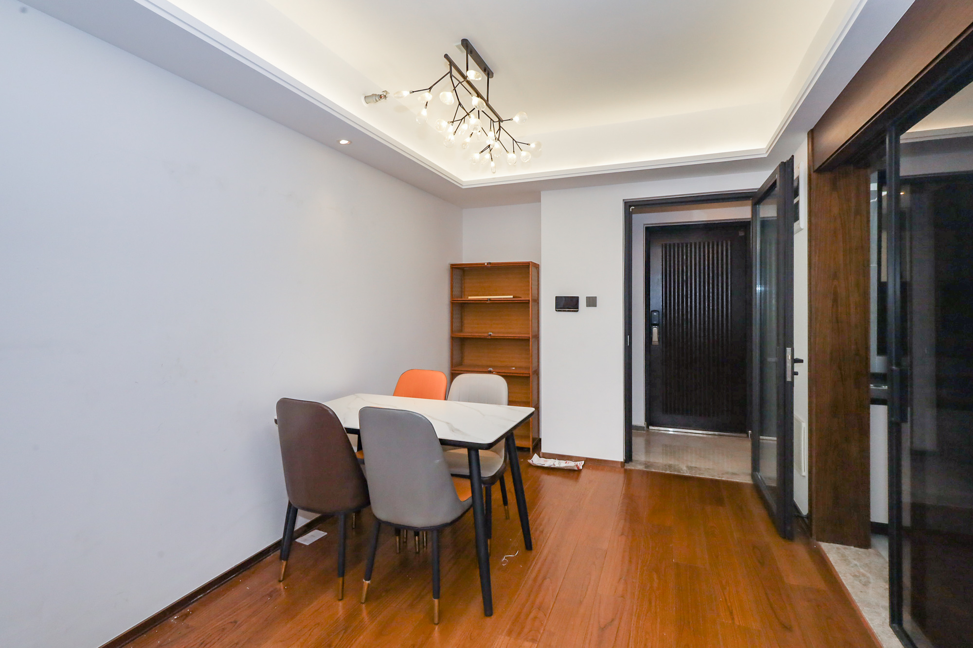 万科里金域滨江  3室2厅2卫    198.0万其他