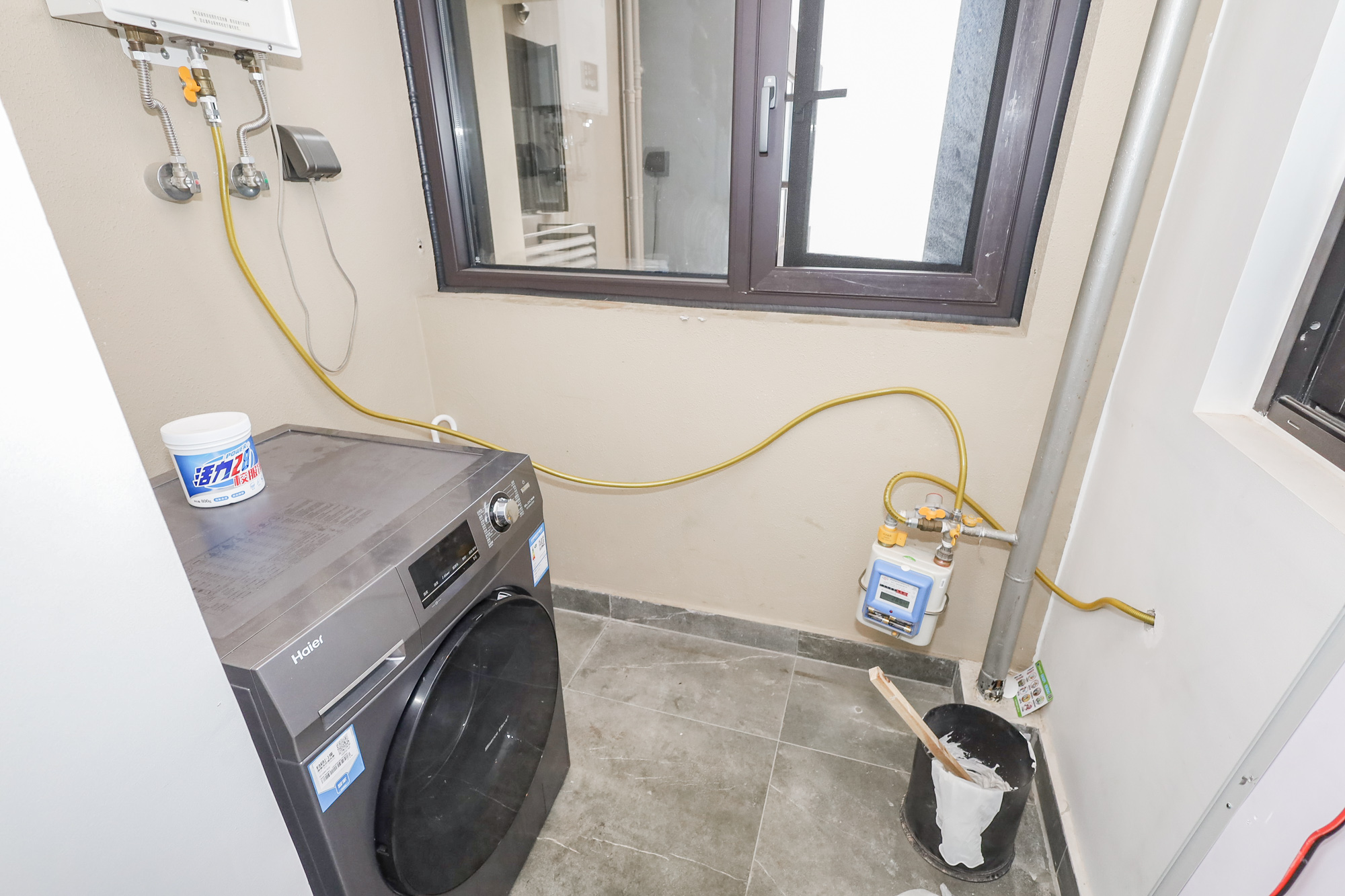 万科里金域滨江  3室2厅2卫    198.0万其他