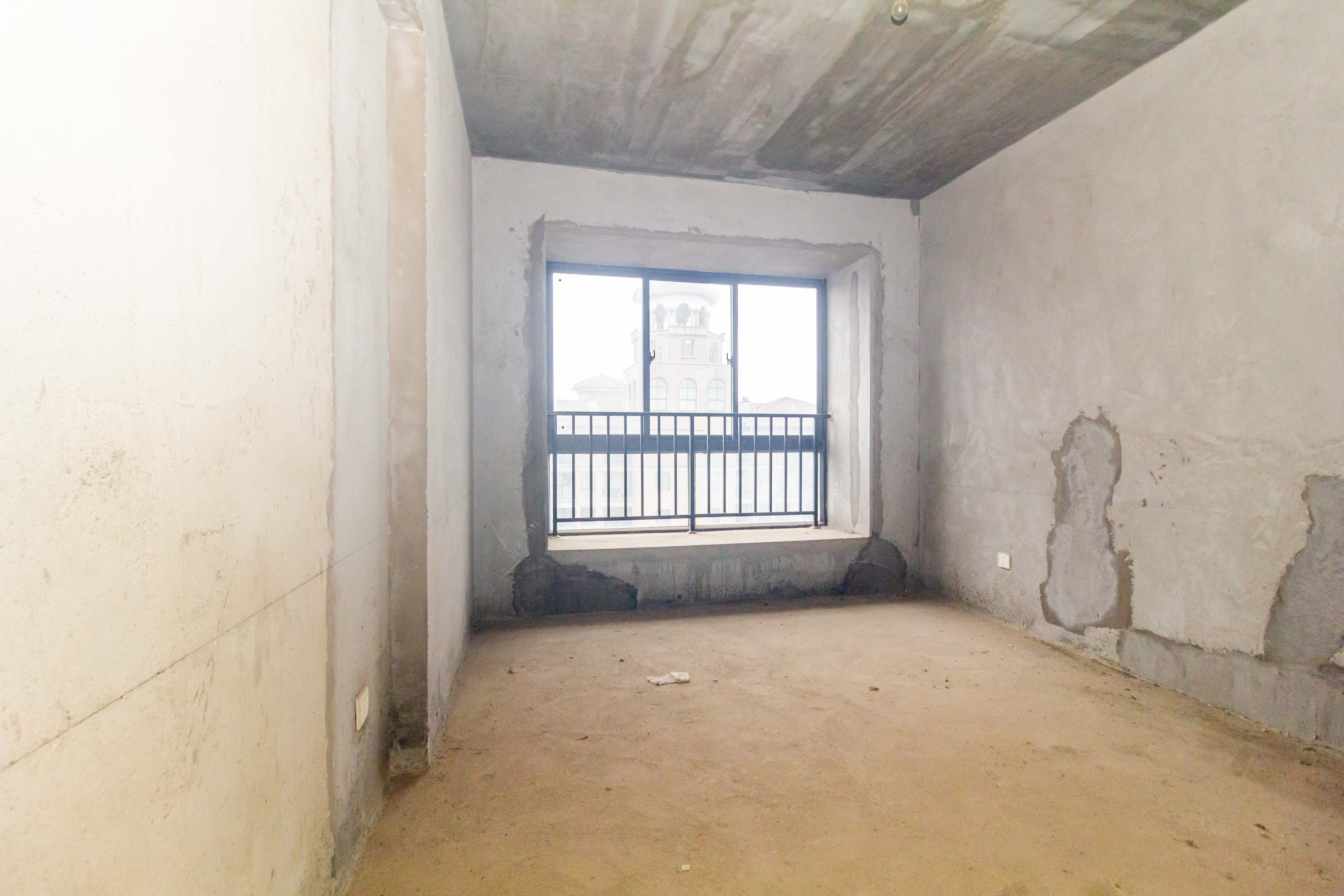 康桥长郡  1室1厅1卫    62.8万 康桥长郡  1室1厅1卫    62.8万卧室