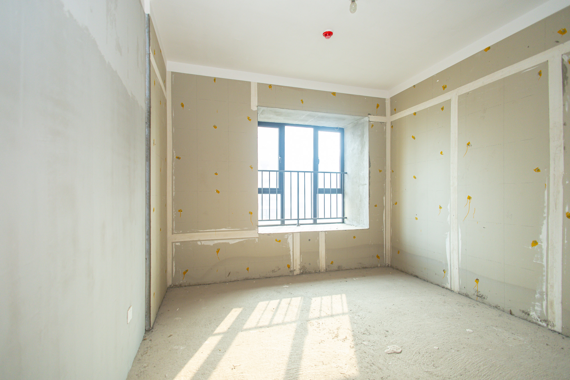 长房星昇公馆 4室2厅2卫 180.0万 长房星昇公馆 4室2厅2卫 180.0万卧室