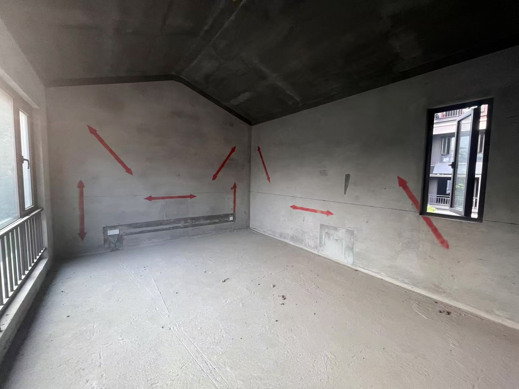 长沙院子 5室2厅3卫 426.8万 长沙院子 5室2厅3卫 426.8万客厅