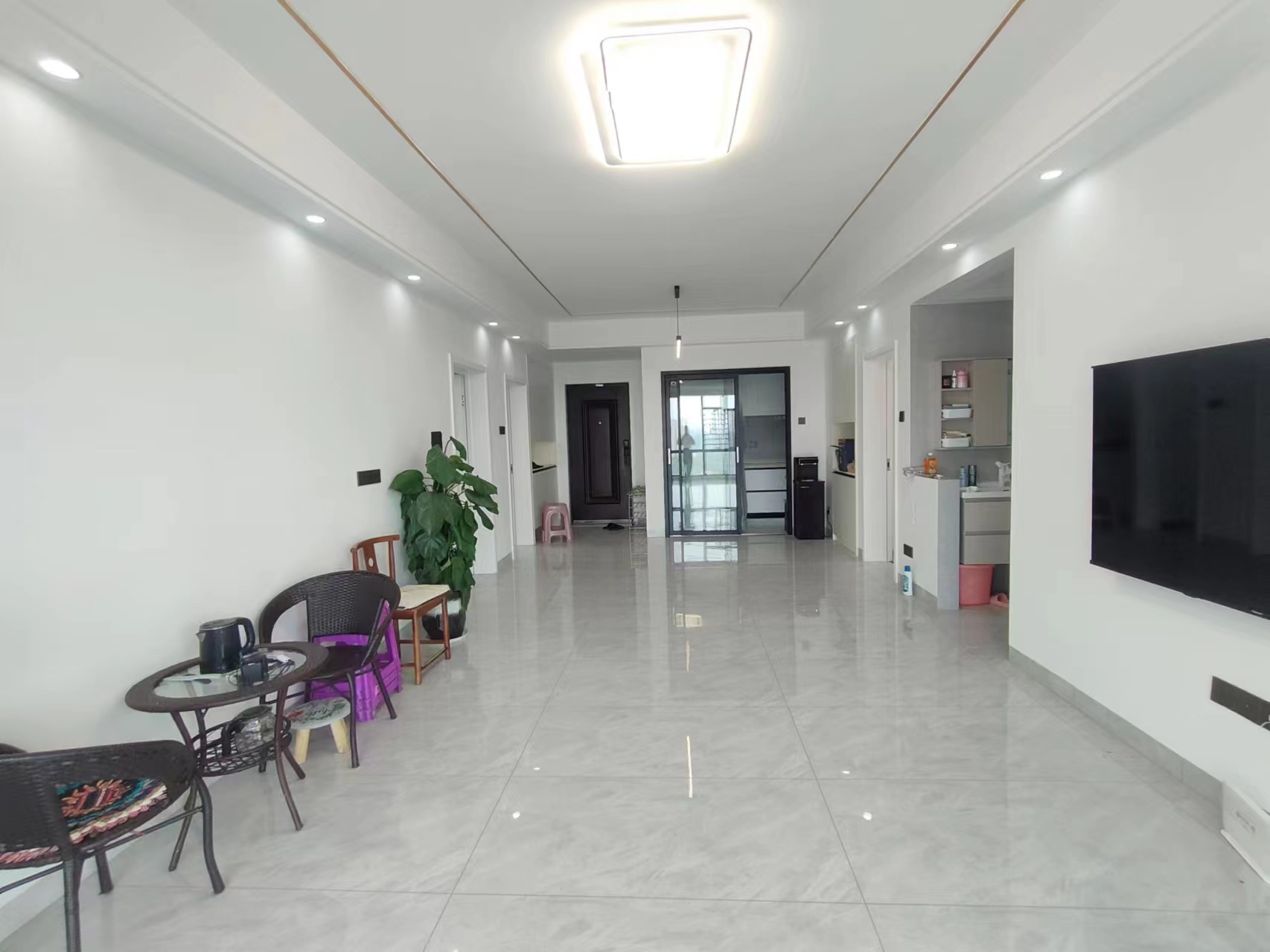 城市公园  4室2厅2卫    85.0万 城市公园  4室2厅2卫    85.0万室内图