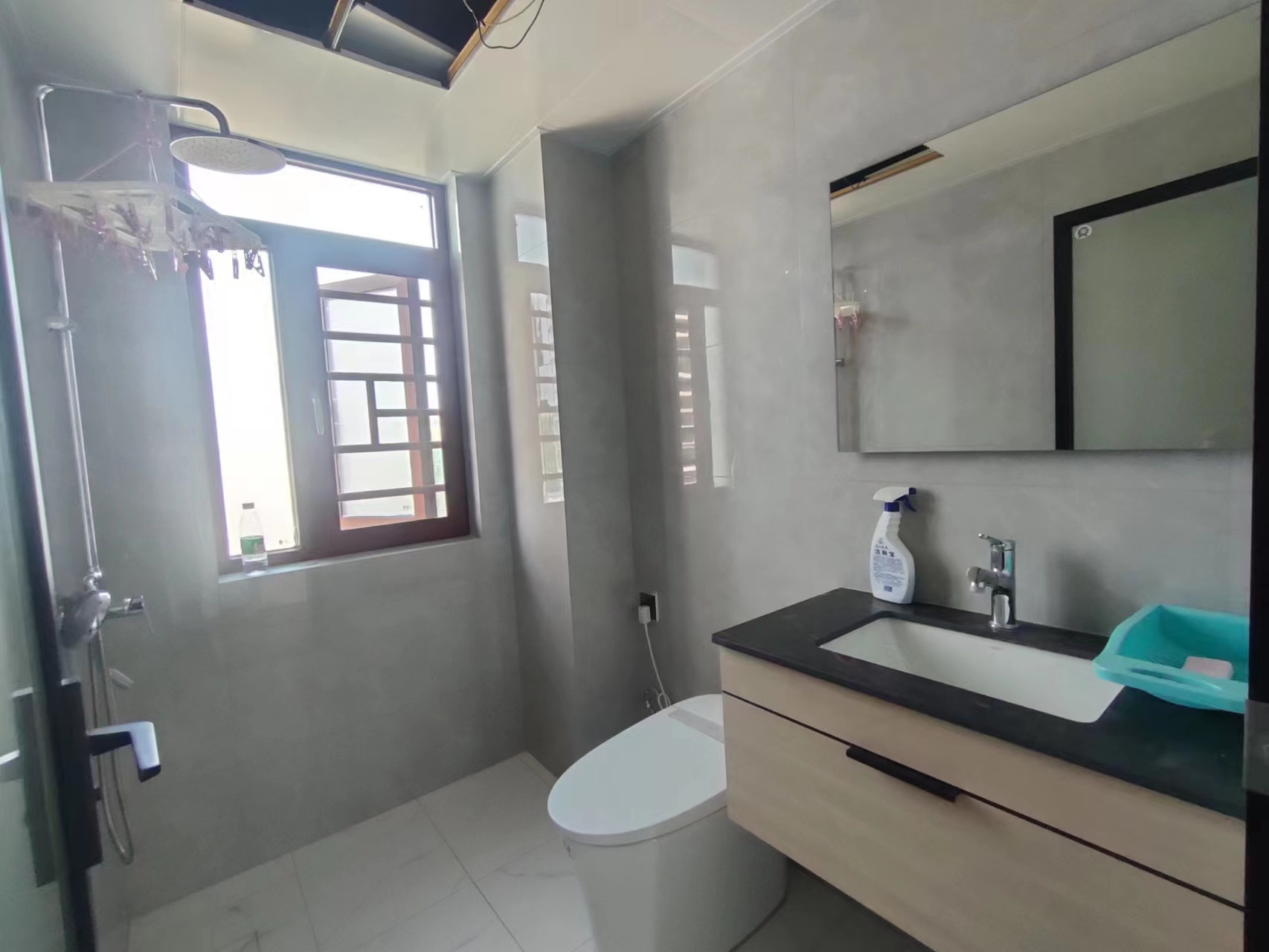 城市公园  4室2厅2卫    85.0万 城市公园  4室2厅2卫    85.0万室内图