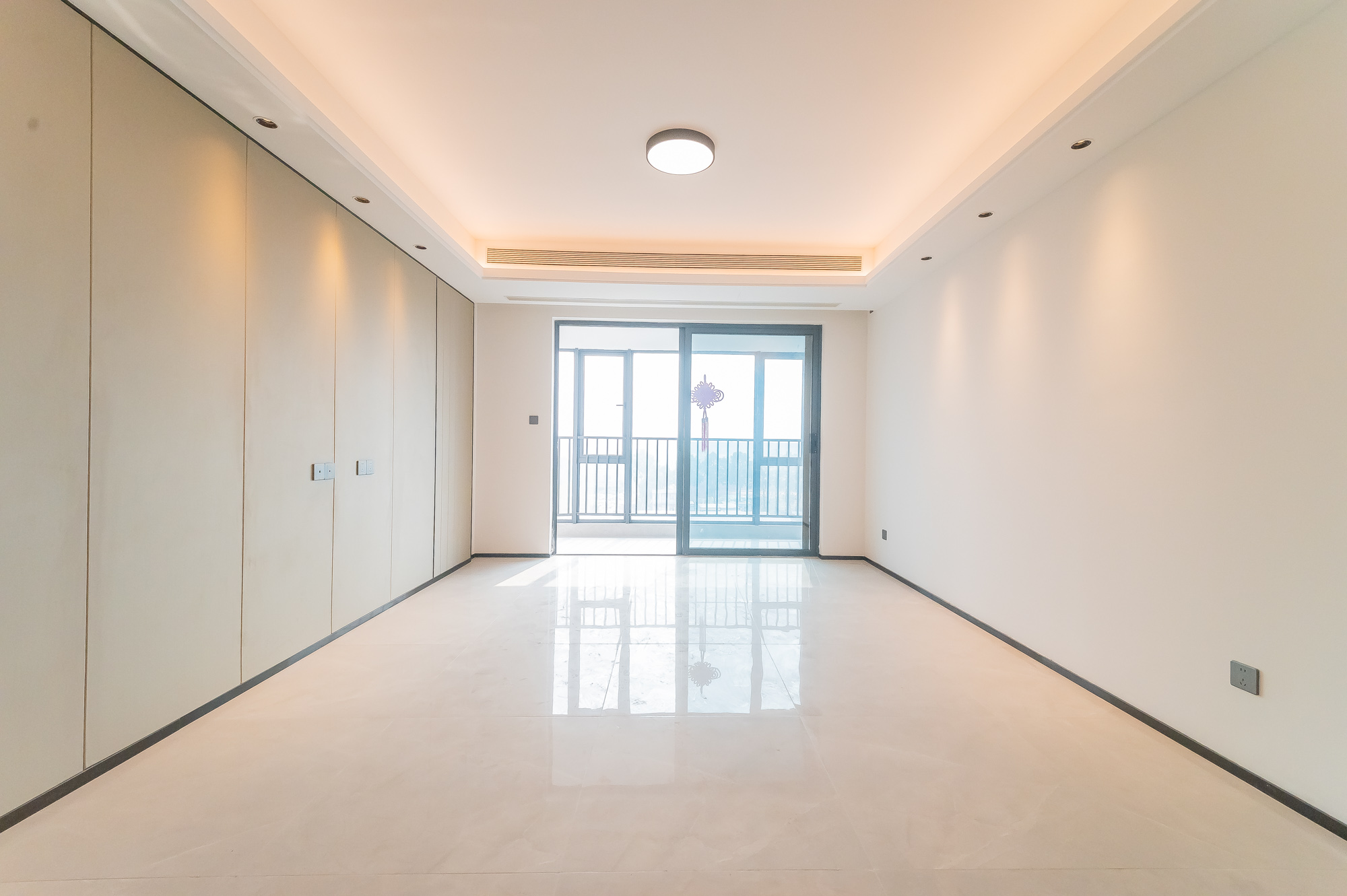 三一云谷 4室2厅2卫 159.8万 三一云谷 4室2厅2卫 159.8万客厅