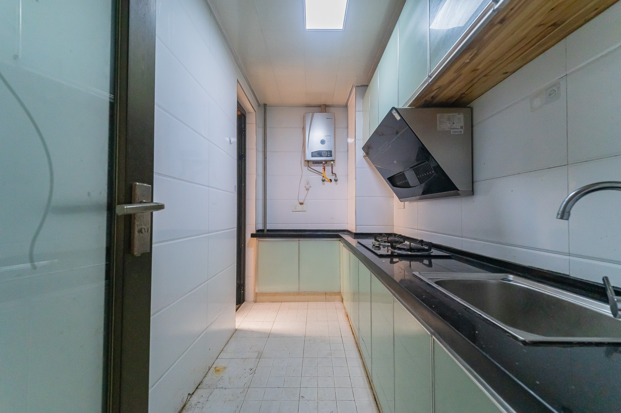 深业睿城 3室2厅1卫 56.8万 深业睿城 3室2厅1卫 56.8万厨房